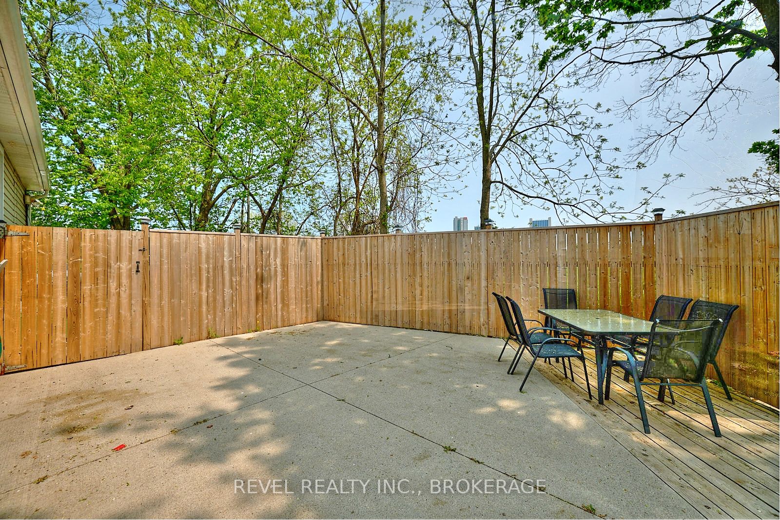 Listing X6027889 - Large Photo # 30
