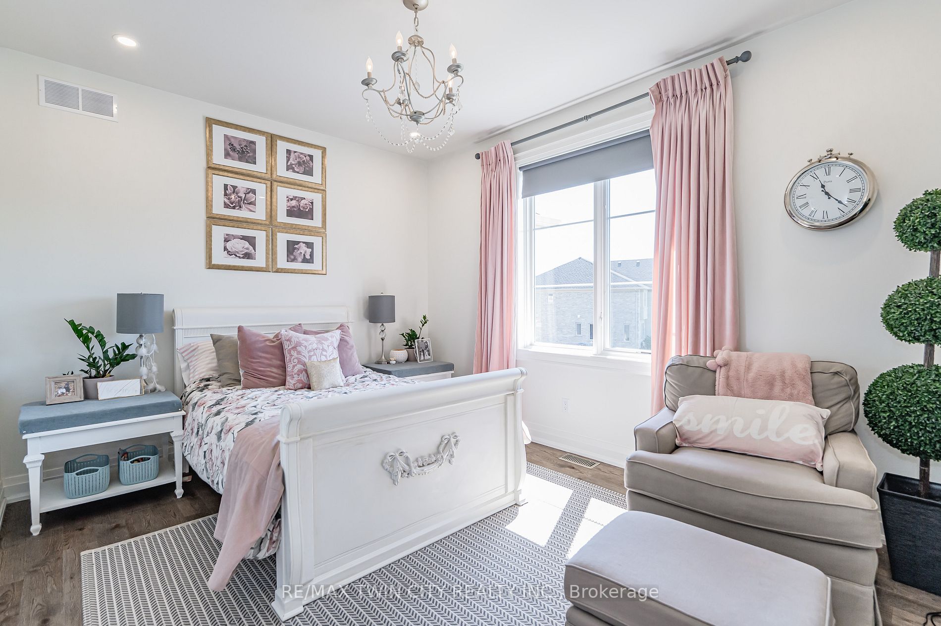 643 Regal Place