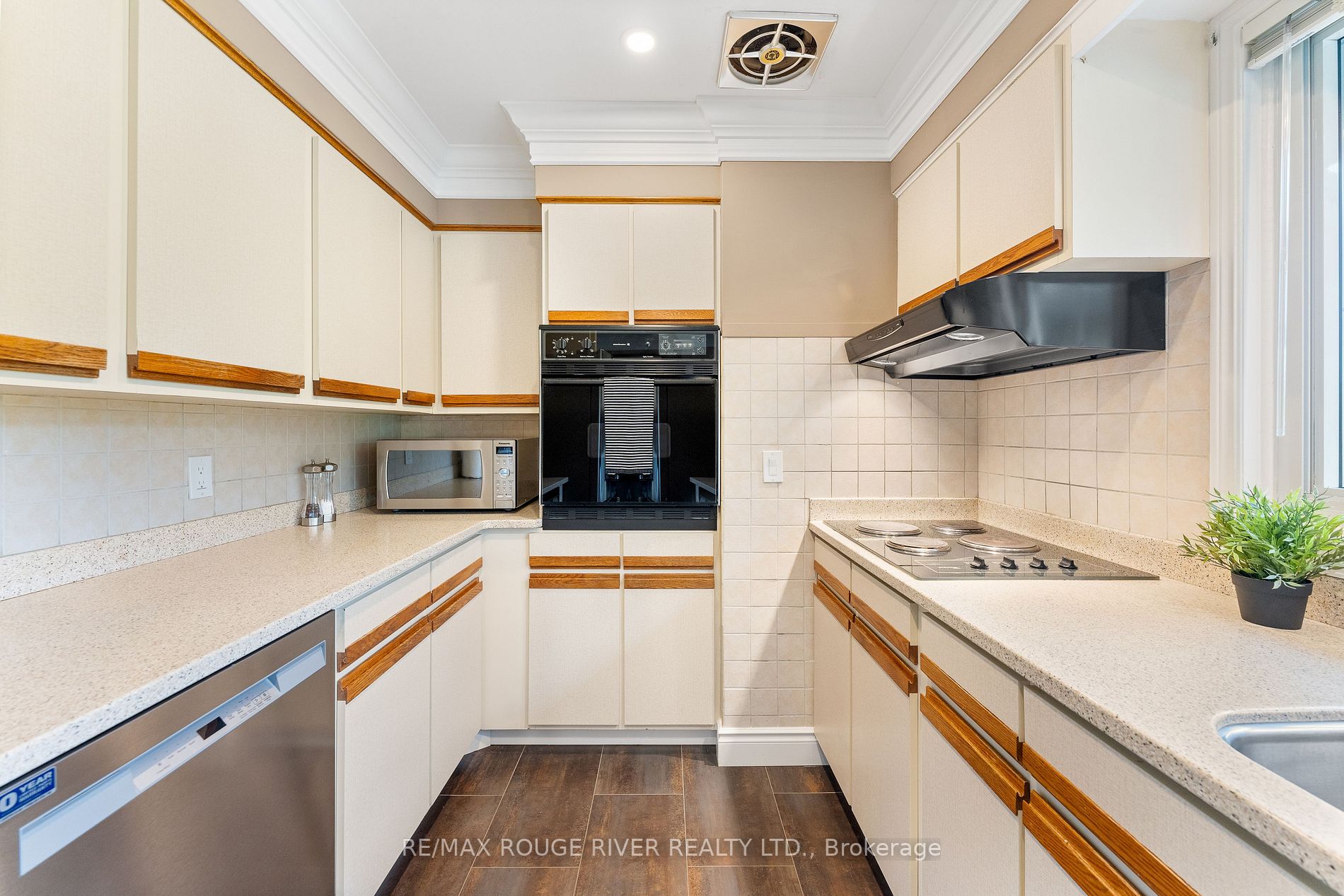 Listing X6028232 - Large Photo # 25
