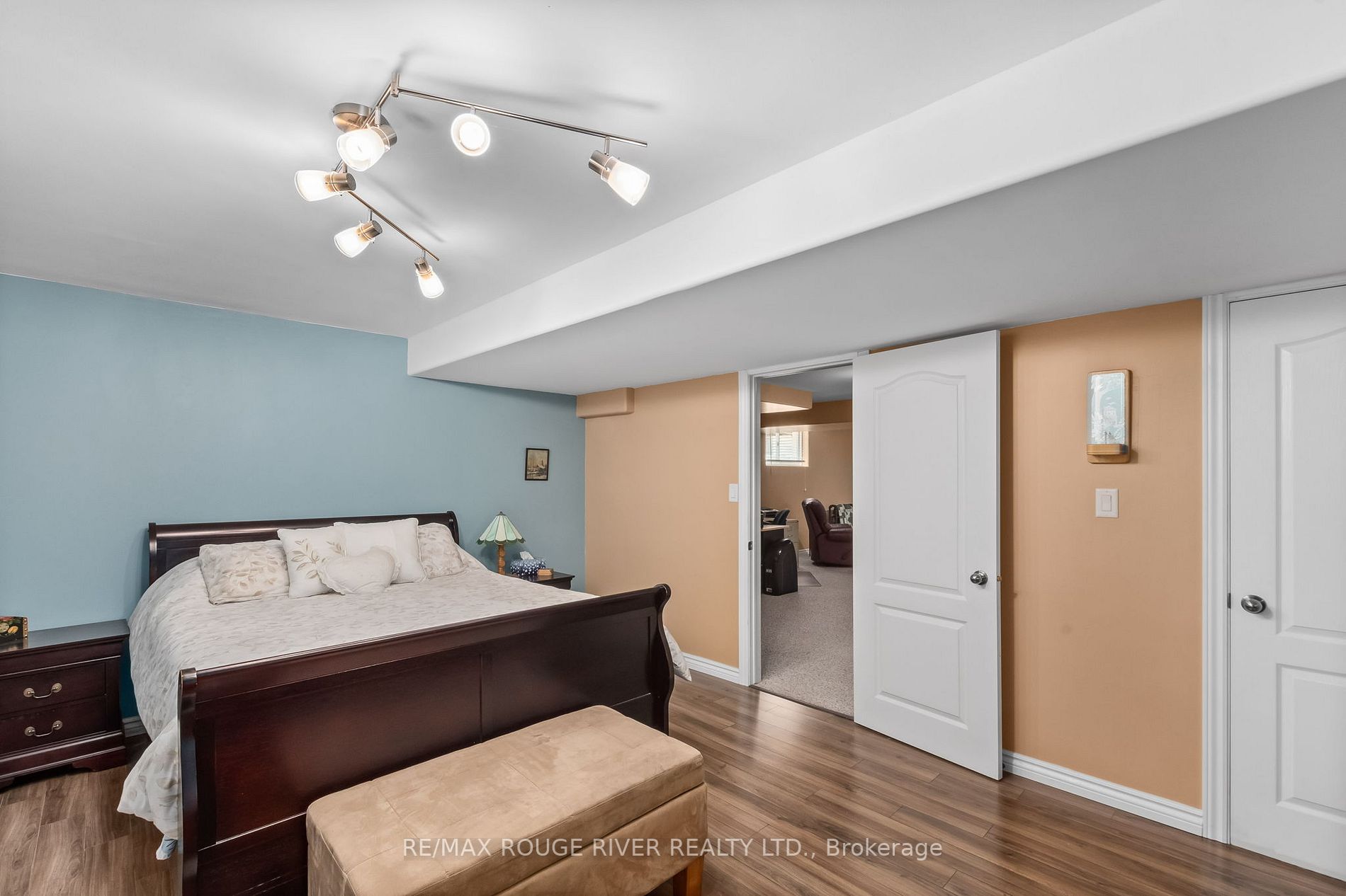 Listing X6028868 - Large Photo # 32