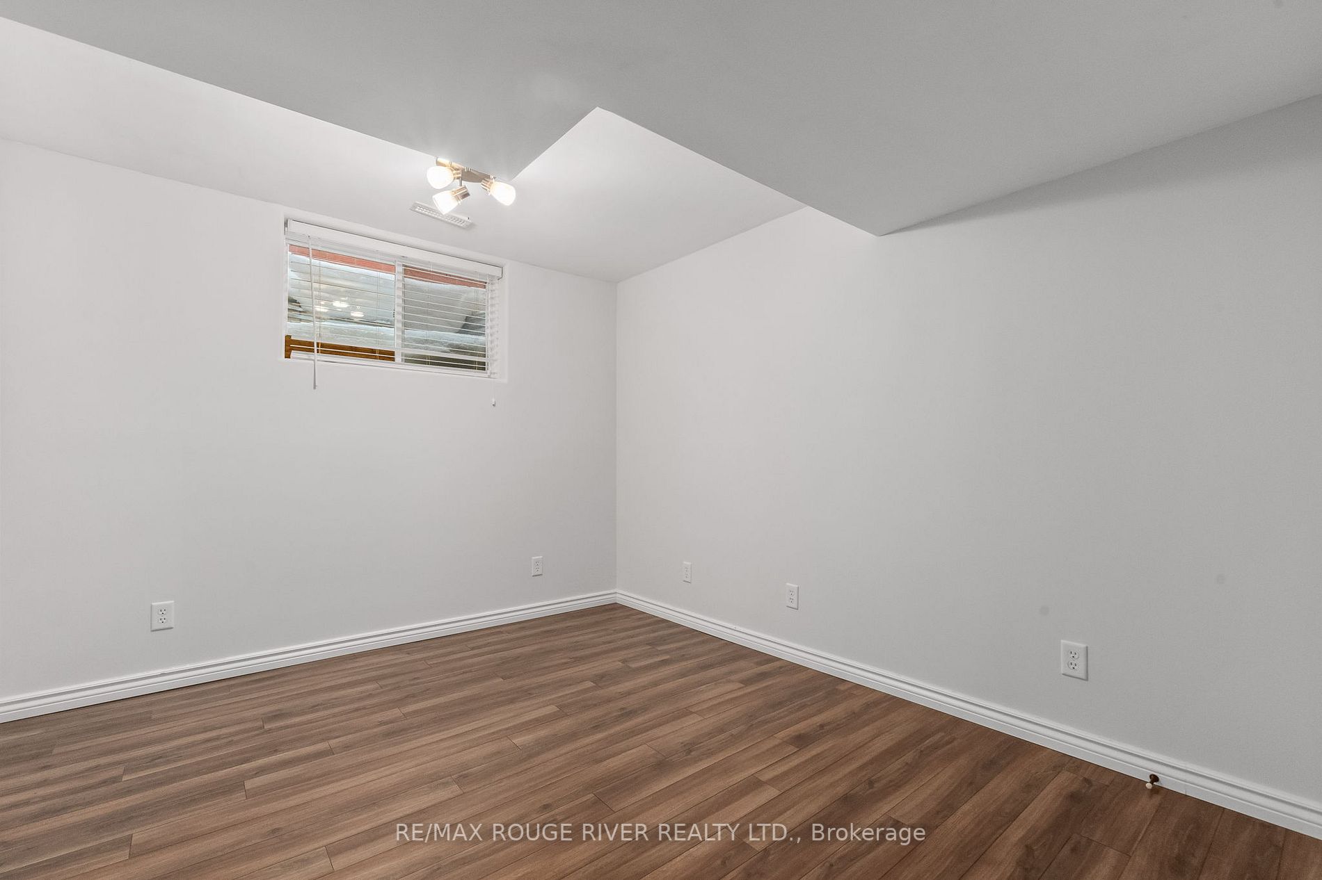 Listing X6028868 - Large Photo # 31