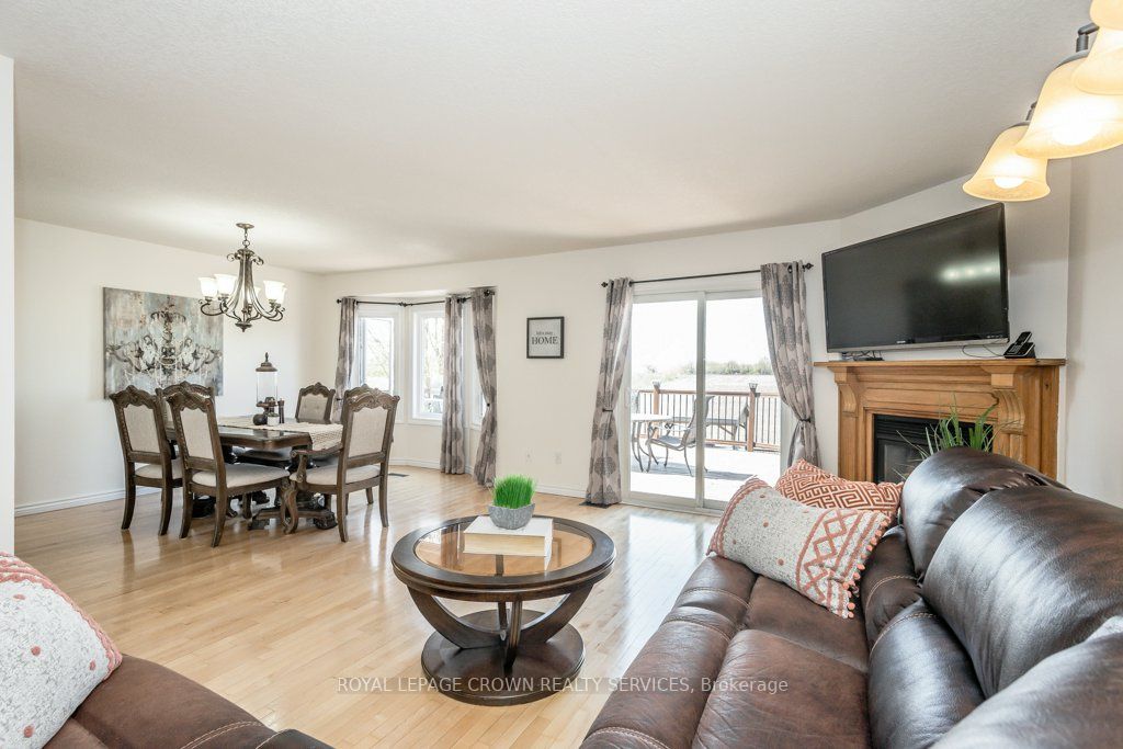 Listing X6029076 - Large Photo # 5
