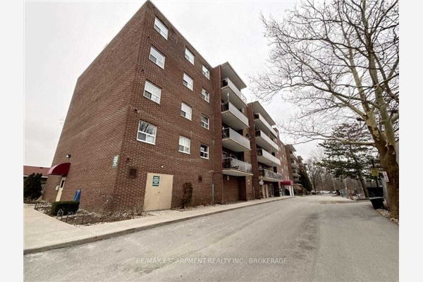 793 Colborne St, Brant