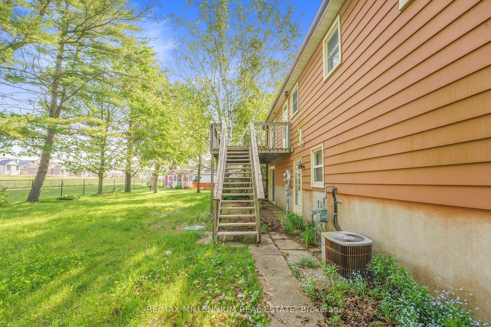 Listing X6030000 - Large Photo # 30