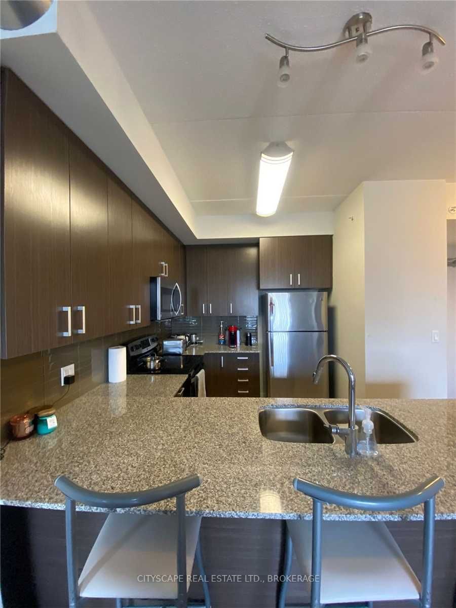 62 Balsam St, #H405