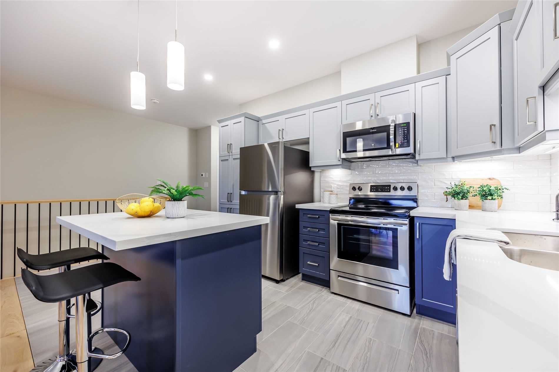 7138 Parsa St, #9