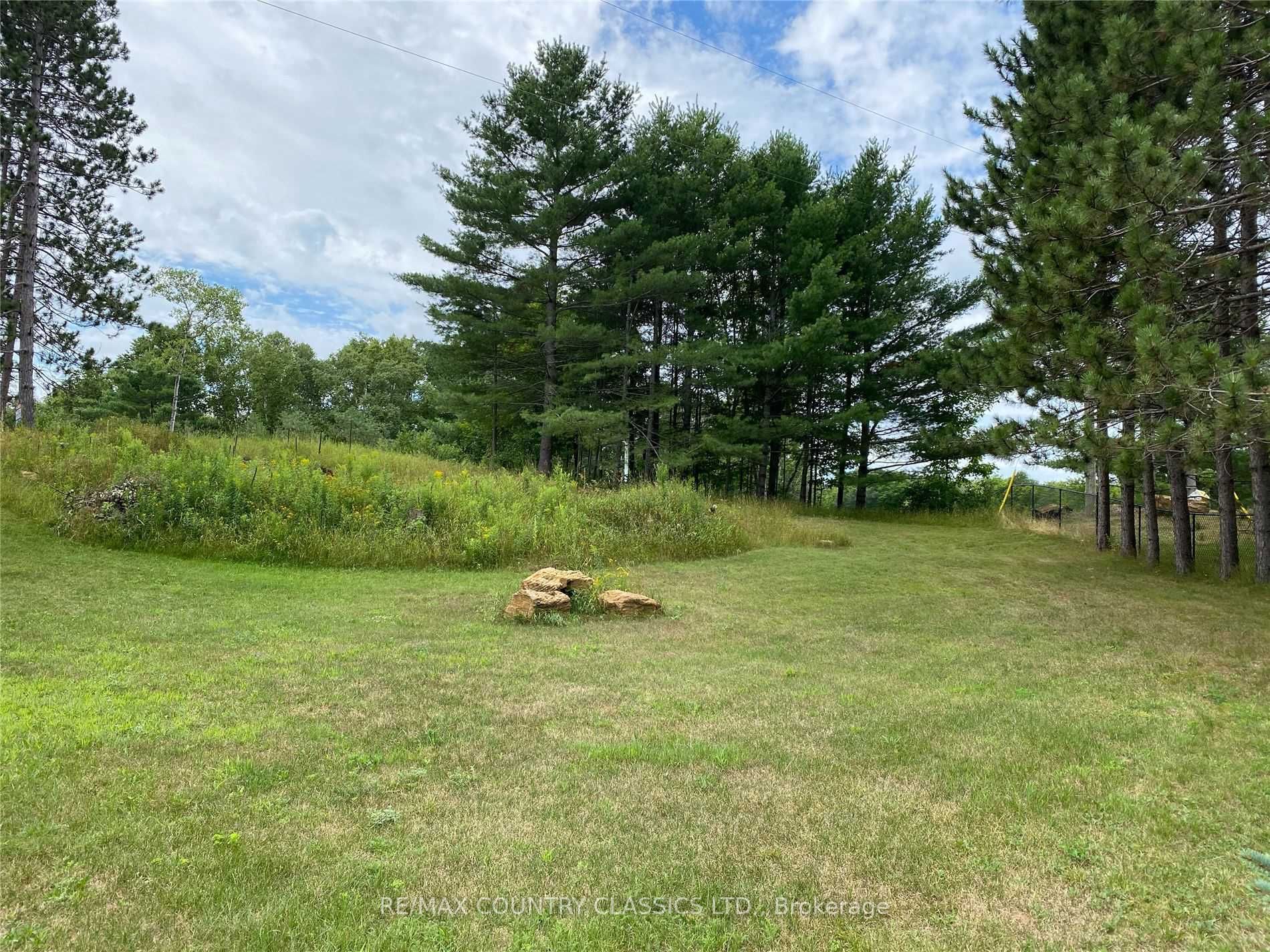 26686 Highway 62 S