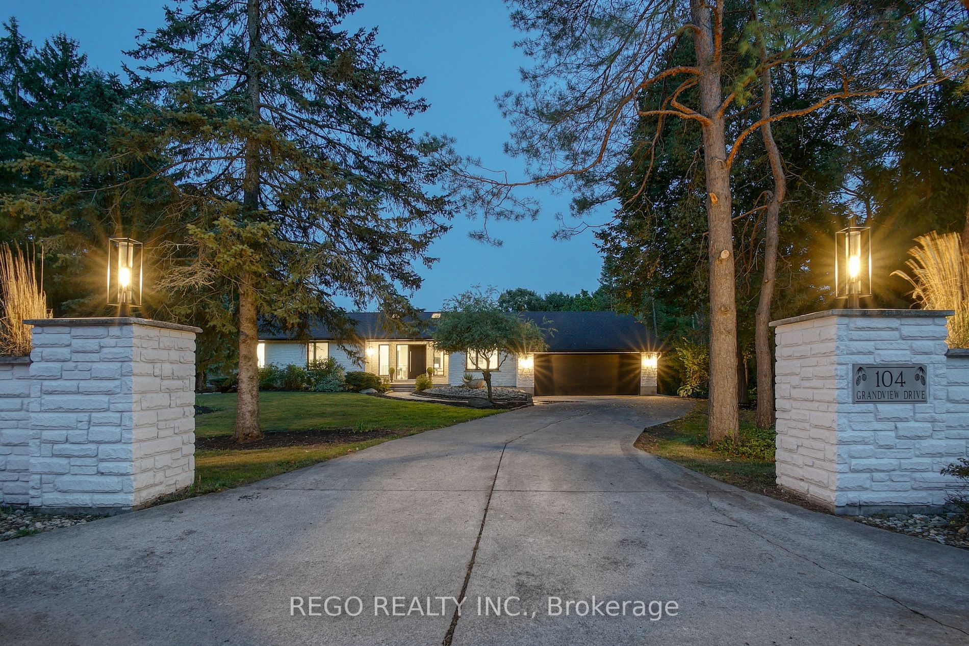 104 Grandview Drive
