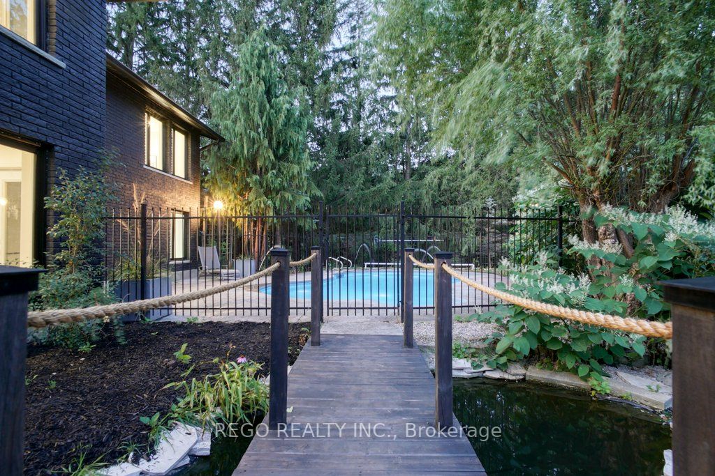 104 Grandview Drive