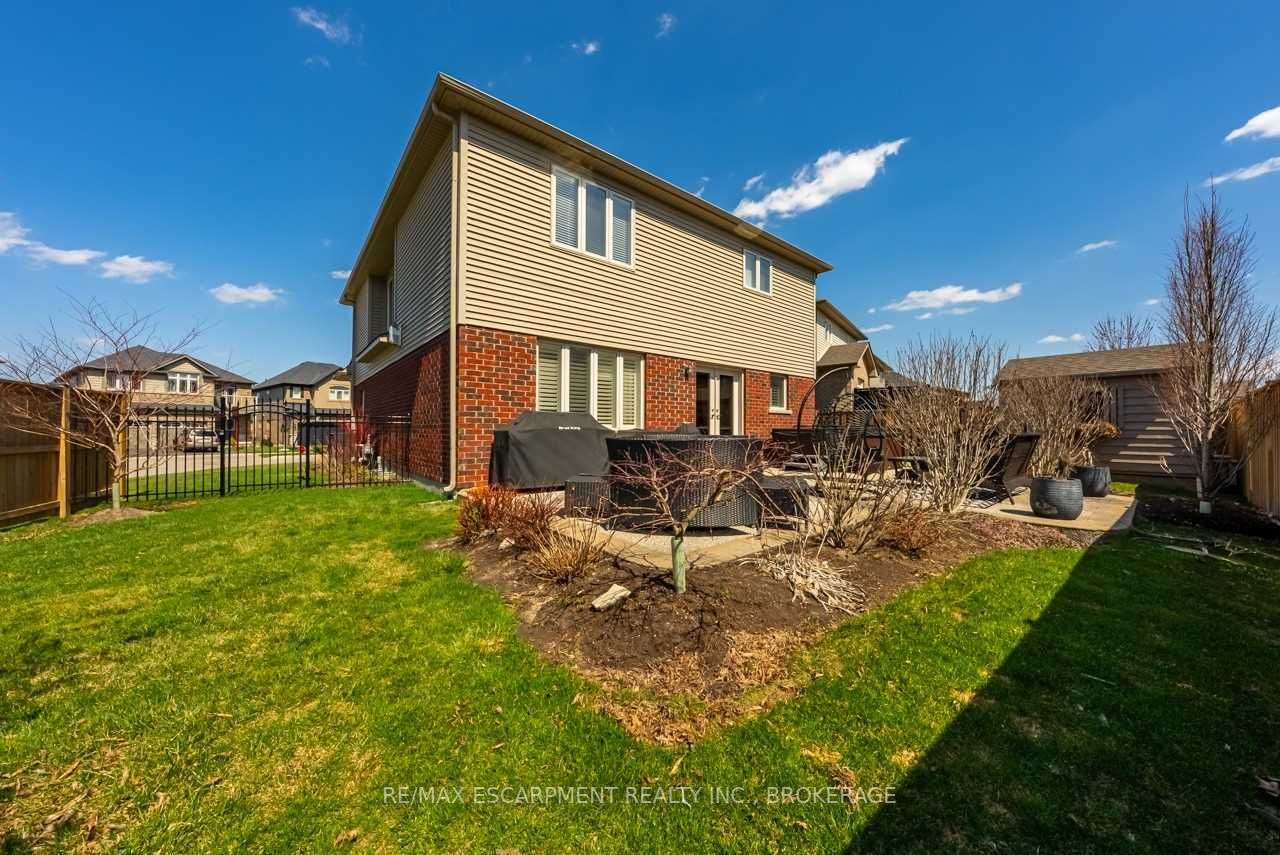 252 Westbank Tr