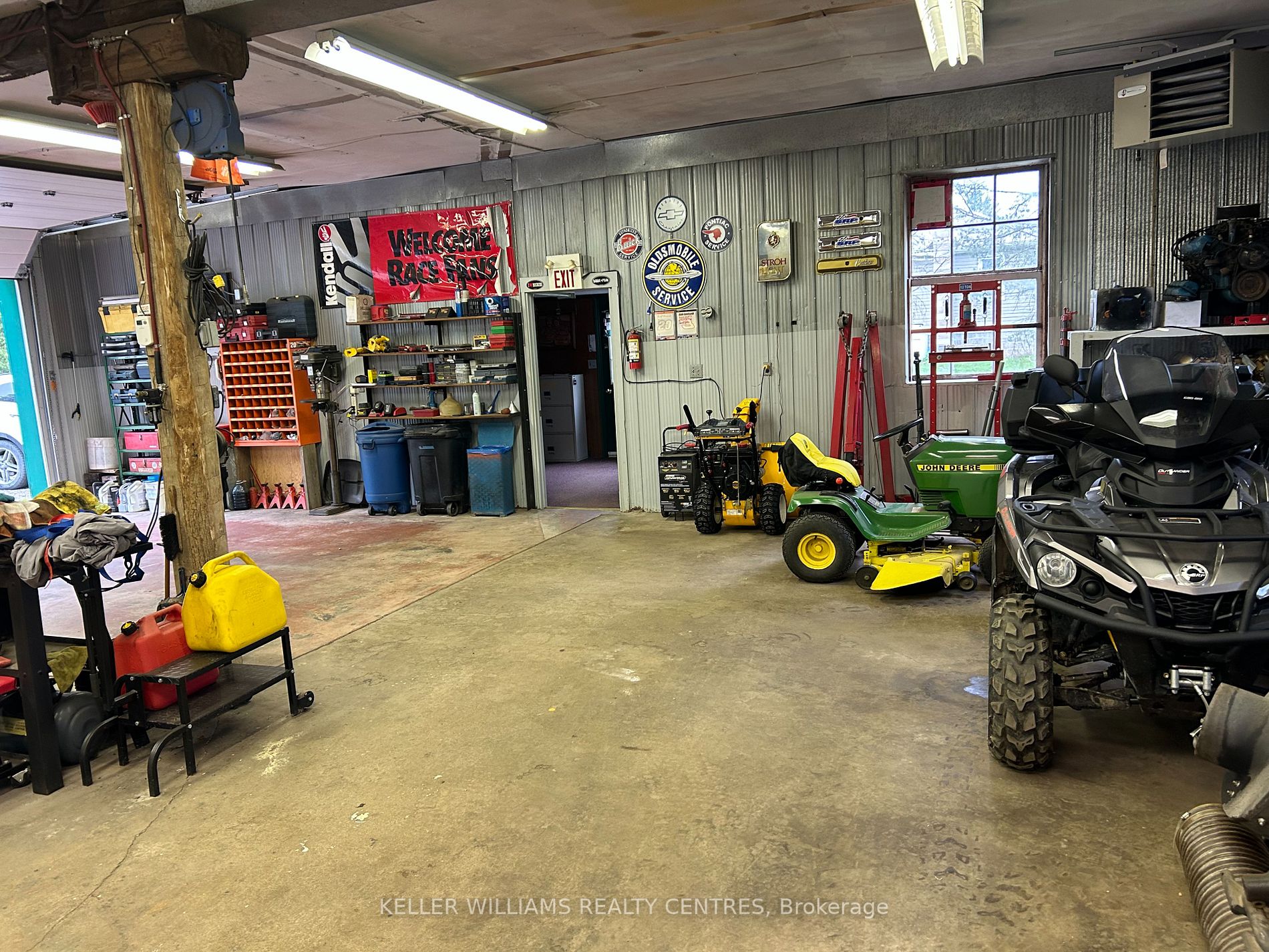 Listing X6032080 - Large Photo # 9