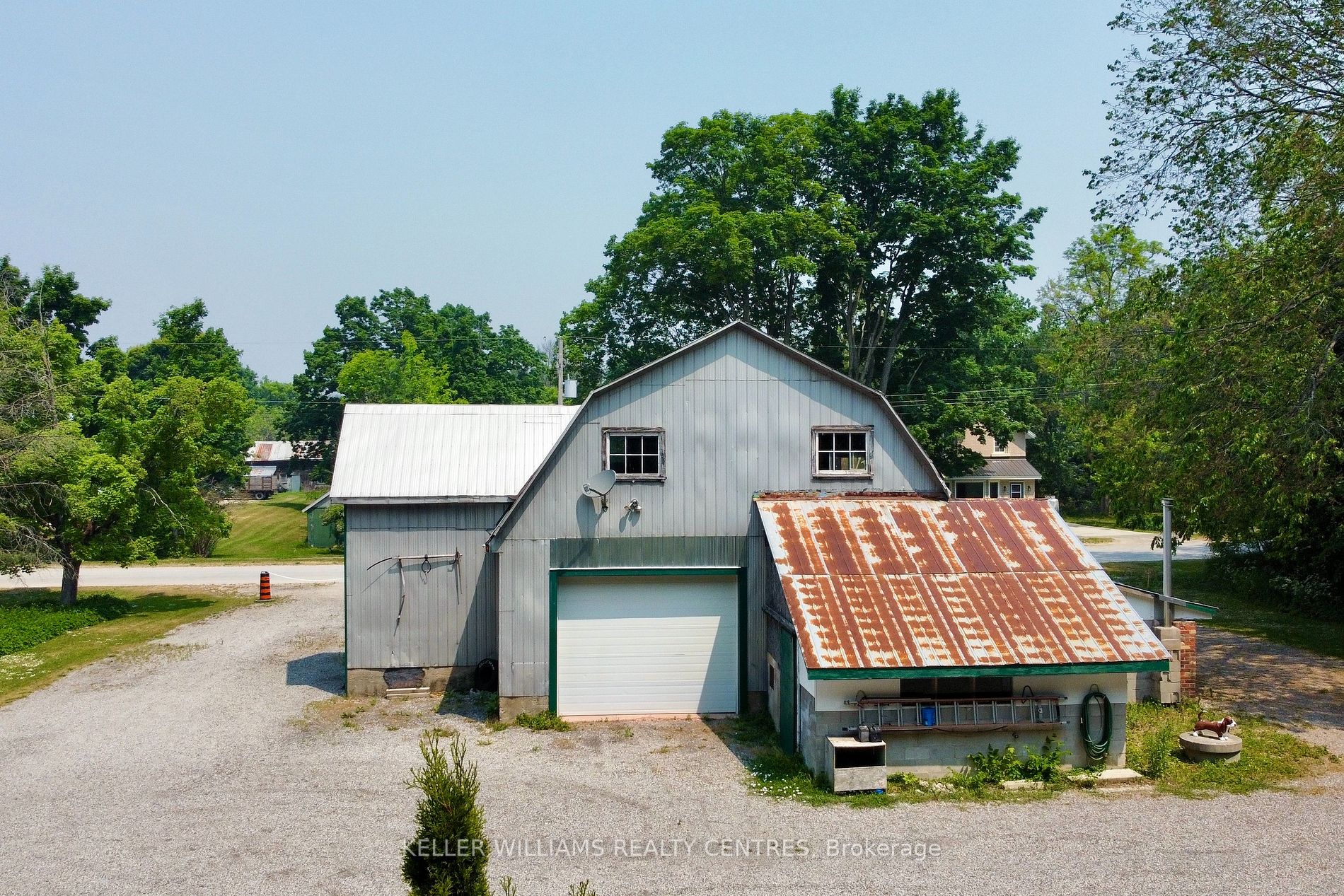 Listing X6032080 - Large Photo # 3