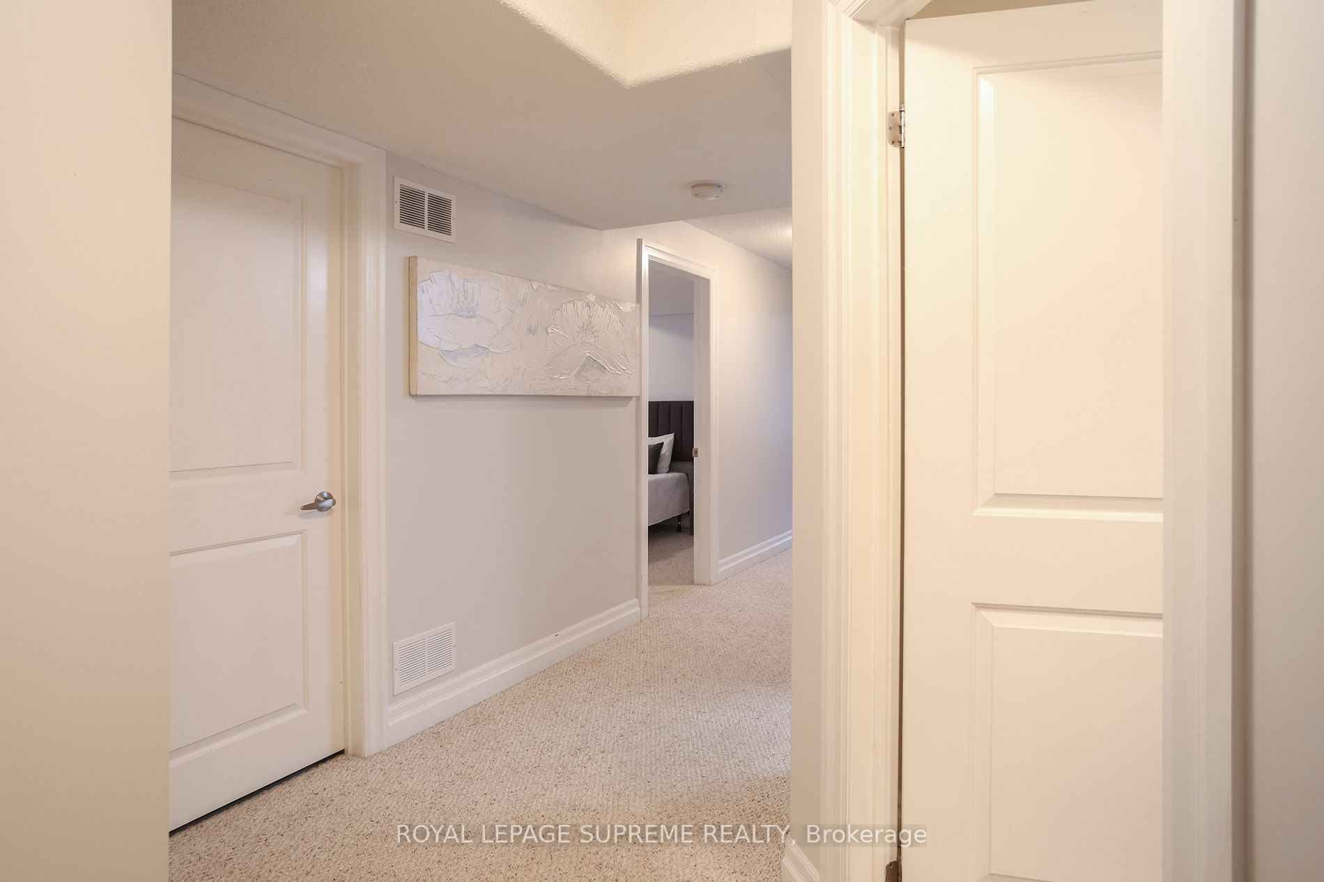 Listing X6032880 - Large Photo # 28