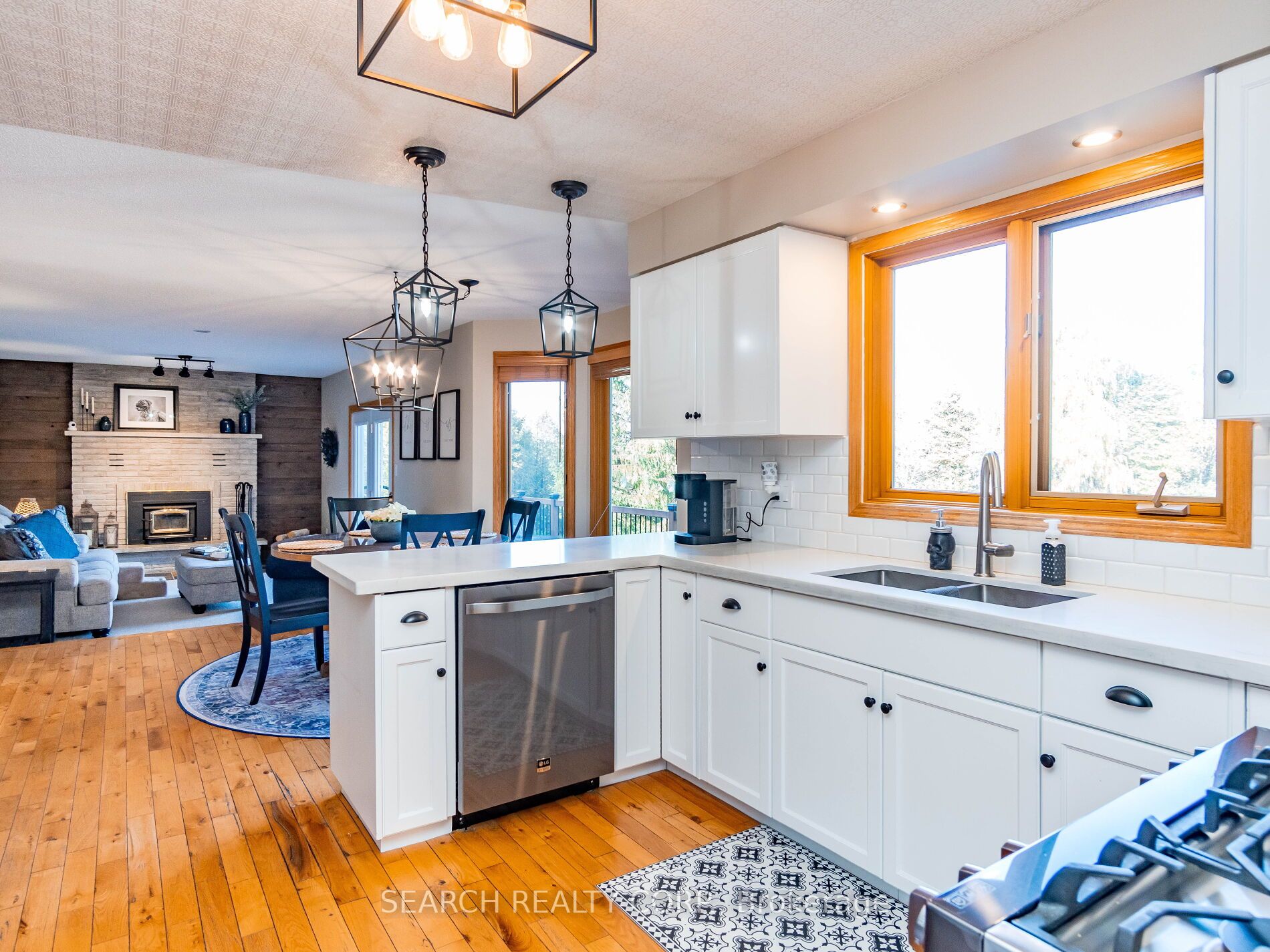 5776 Wellington 26 Rd