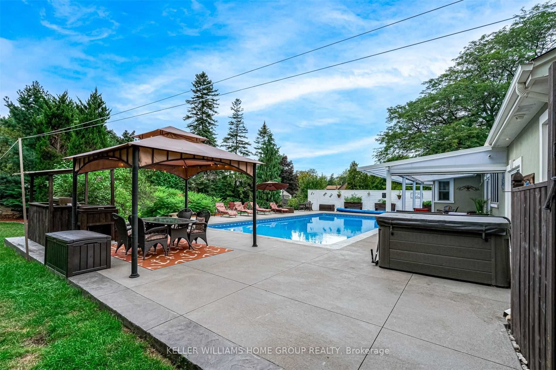 46 Mountain Brow Blvd