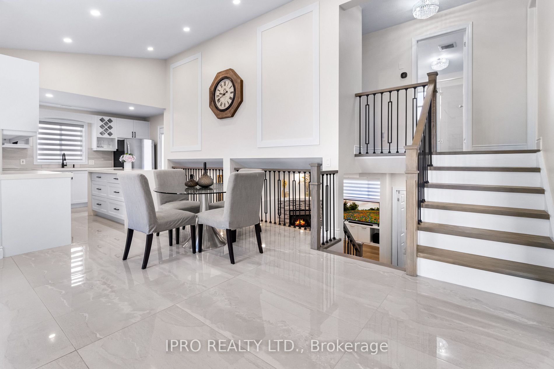 Listing X6034824 - Large Photo # 3
