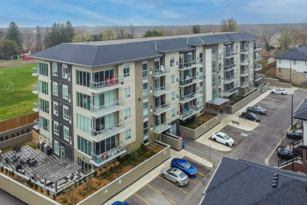 16 Markle Cres, Hamilton
