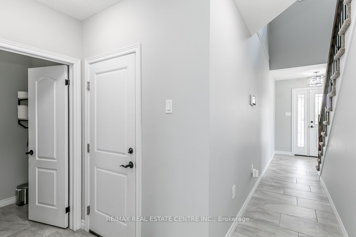 Listing X6035724 - Large Photo # 3