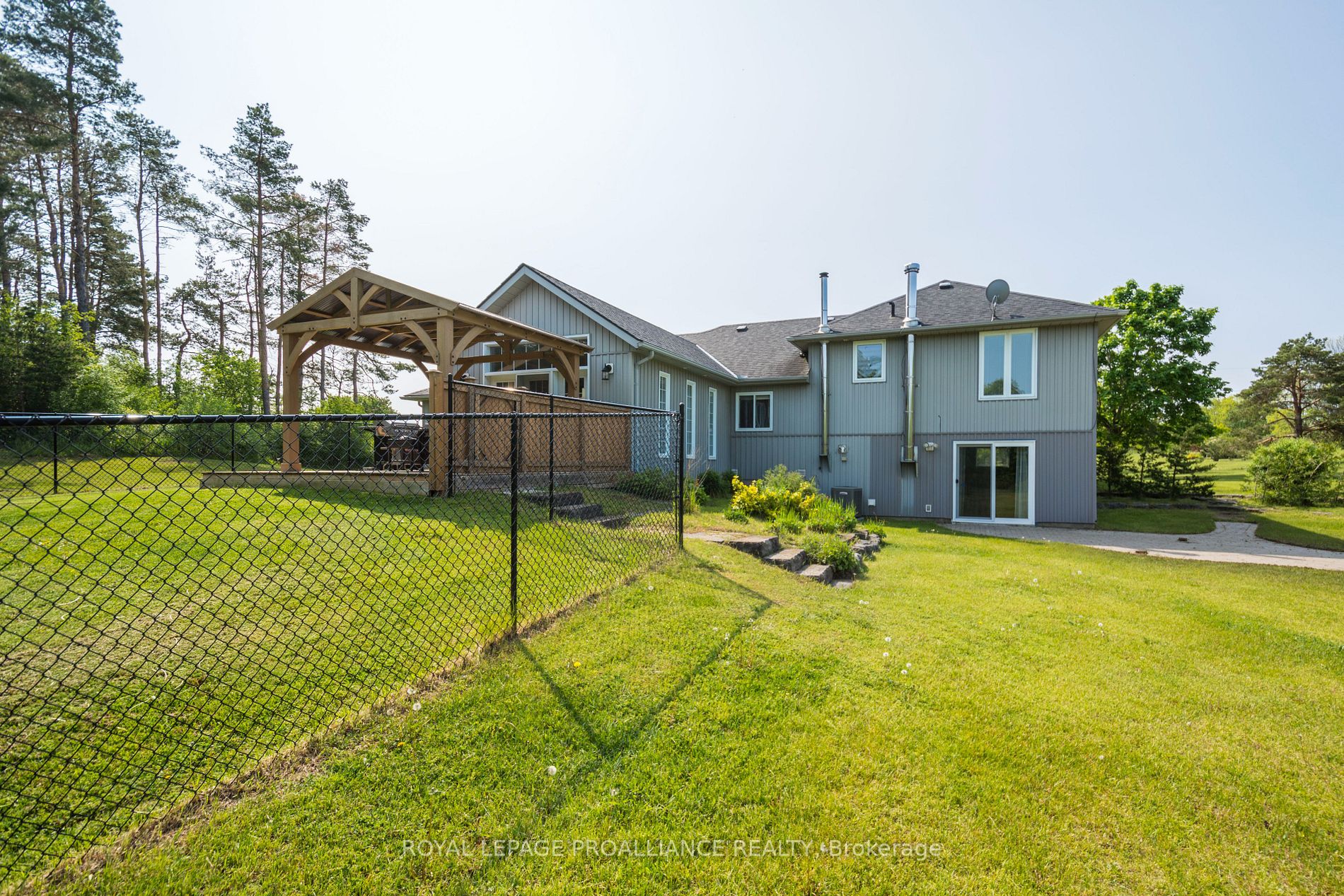 530 Downs Rd