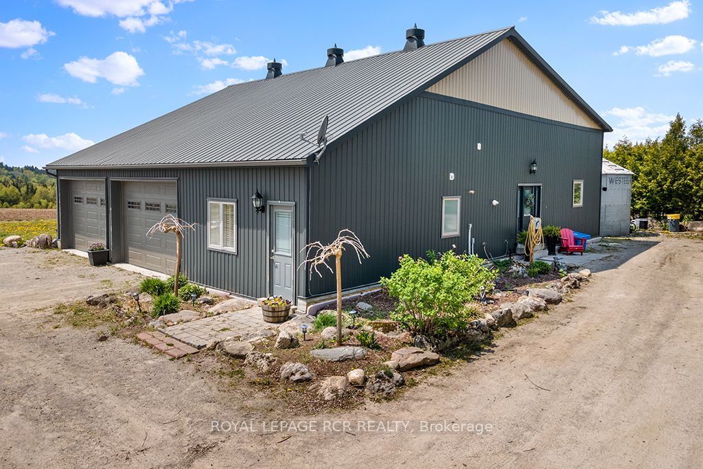 5680 Wellington Road 23