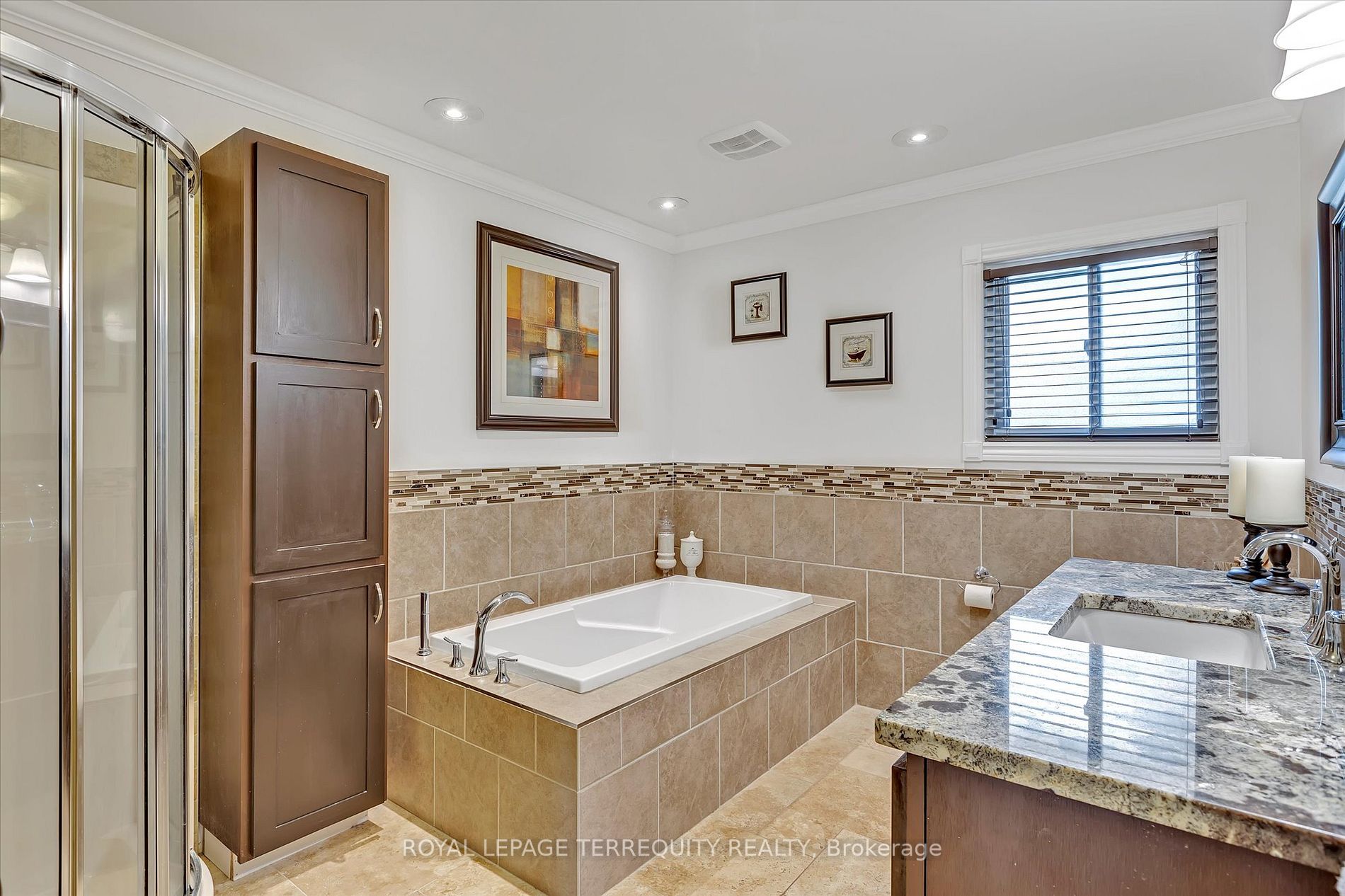 Listing X6036812 - Large Photo # 13