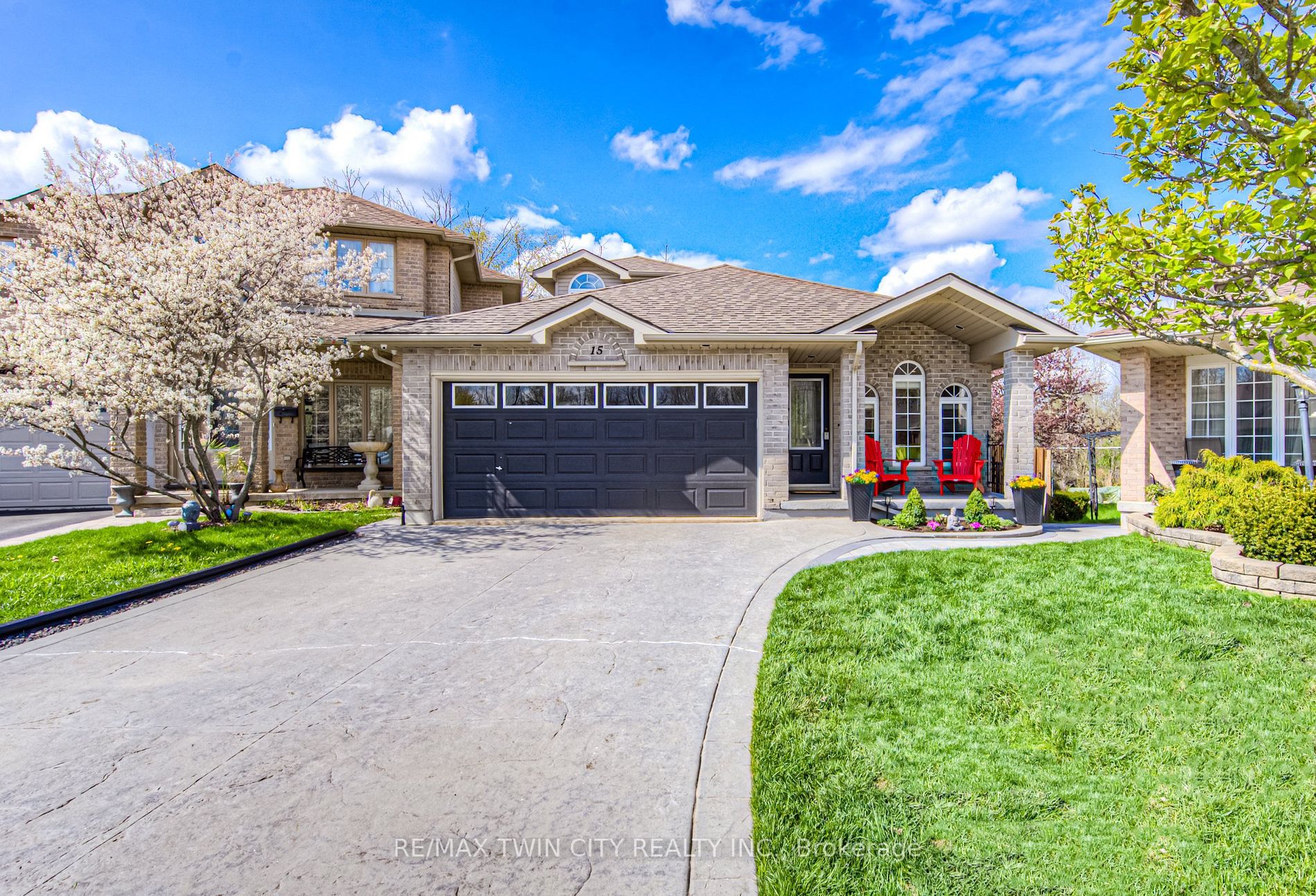 Listing X6036992 - Large Photo # 2
