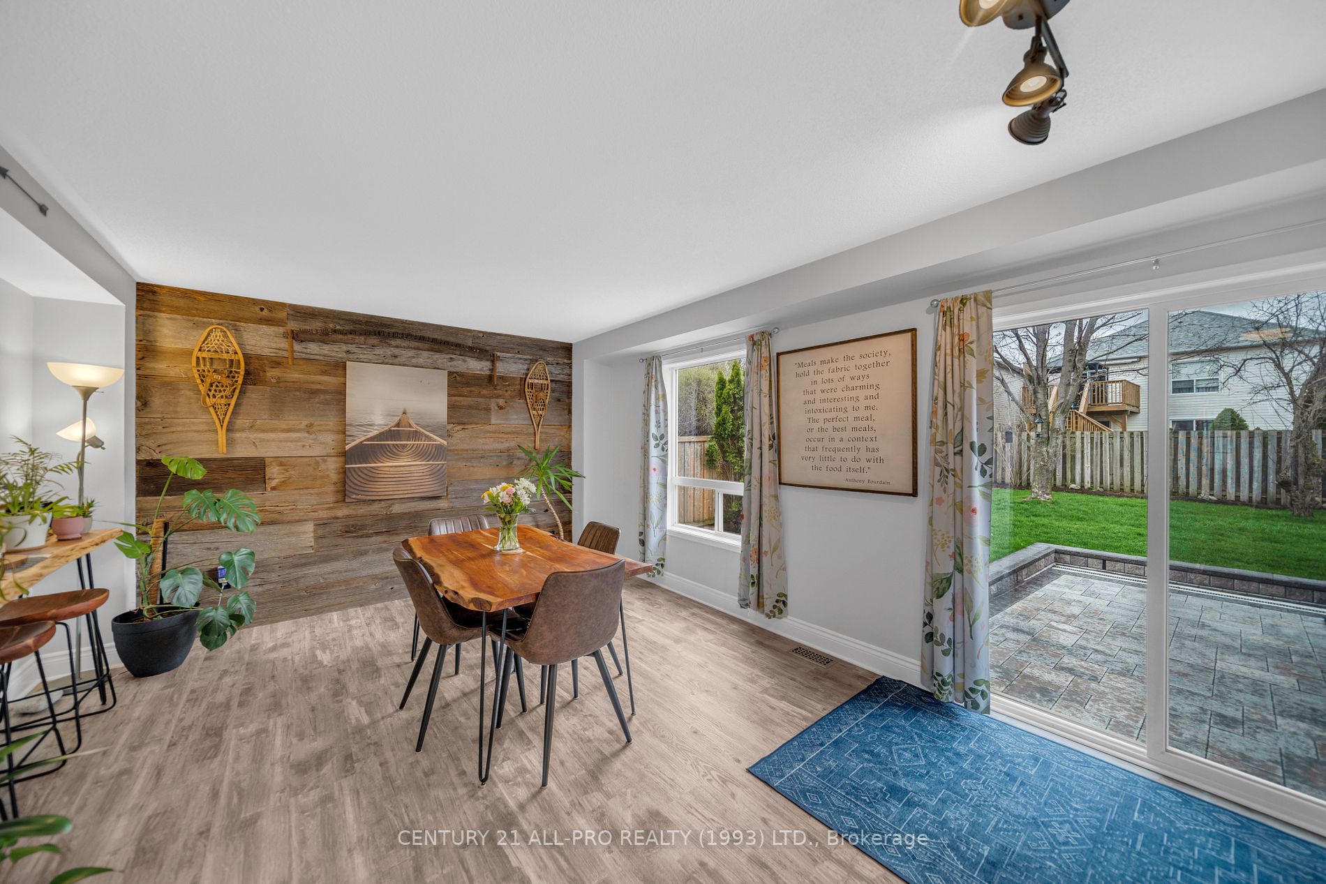 Listing X6037044 - Large Photo # 4