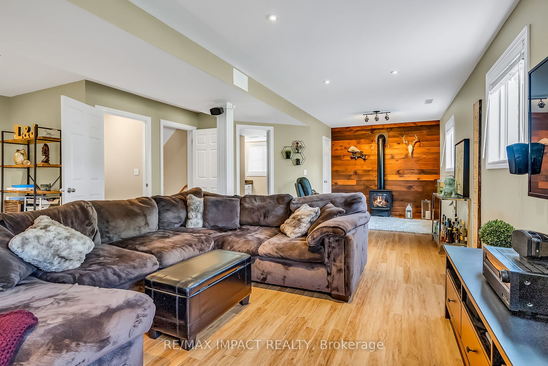 Listing X6037360 - Large Photo # 29