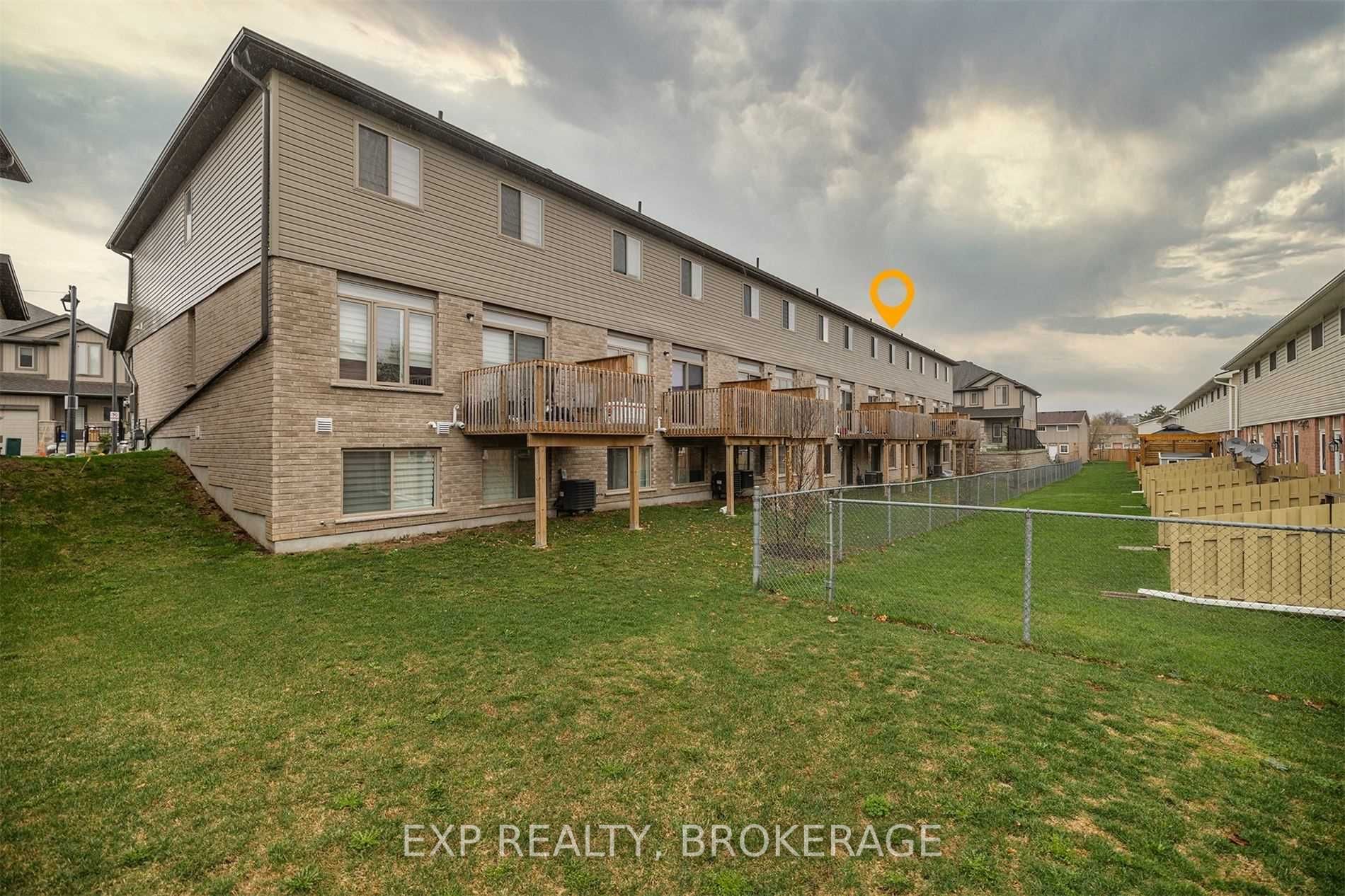 1023 Devonshire Ave, #21