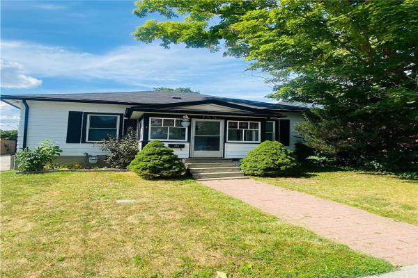 189 William St N, Kawartha Lakes