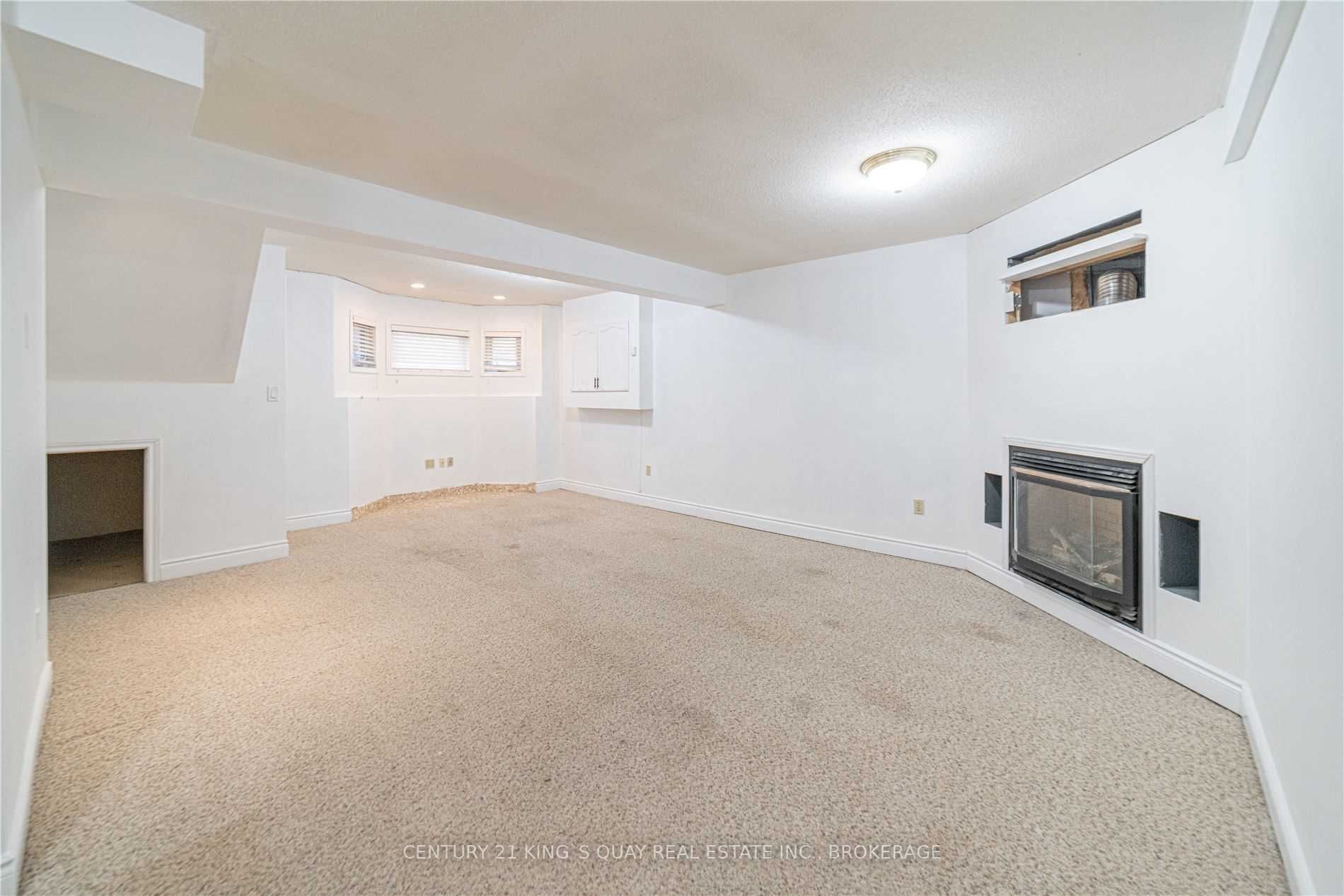 64 Wilson Ave