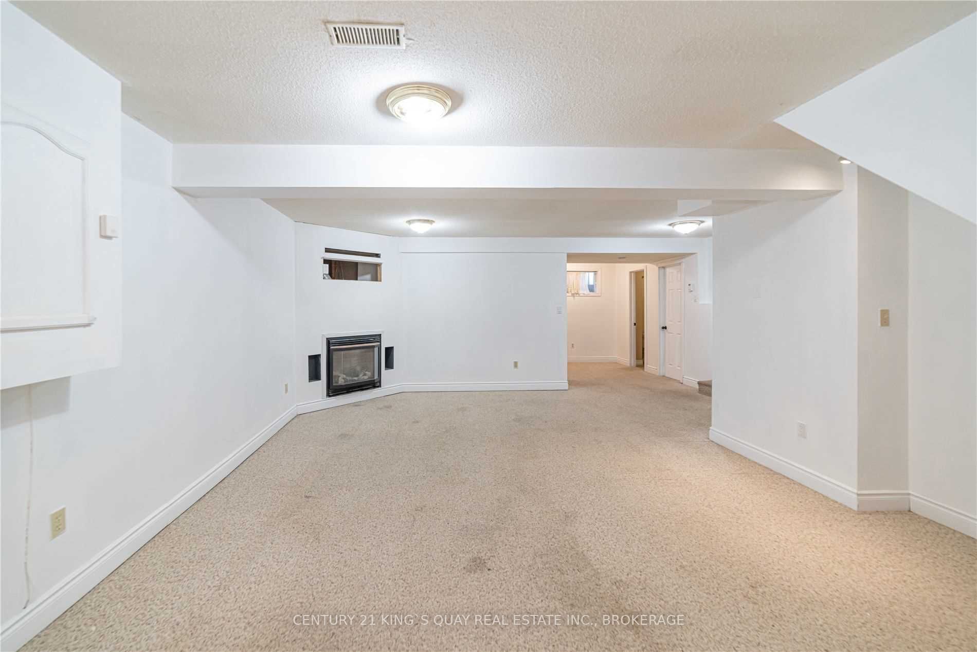 64 Wilson Ave