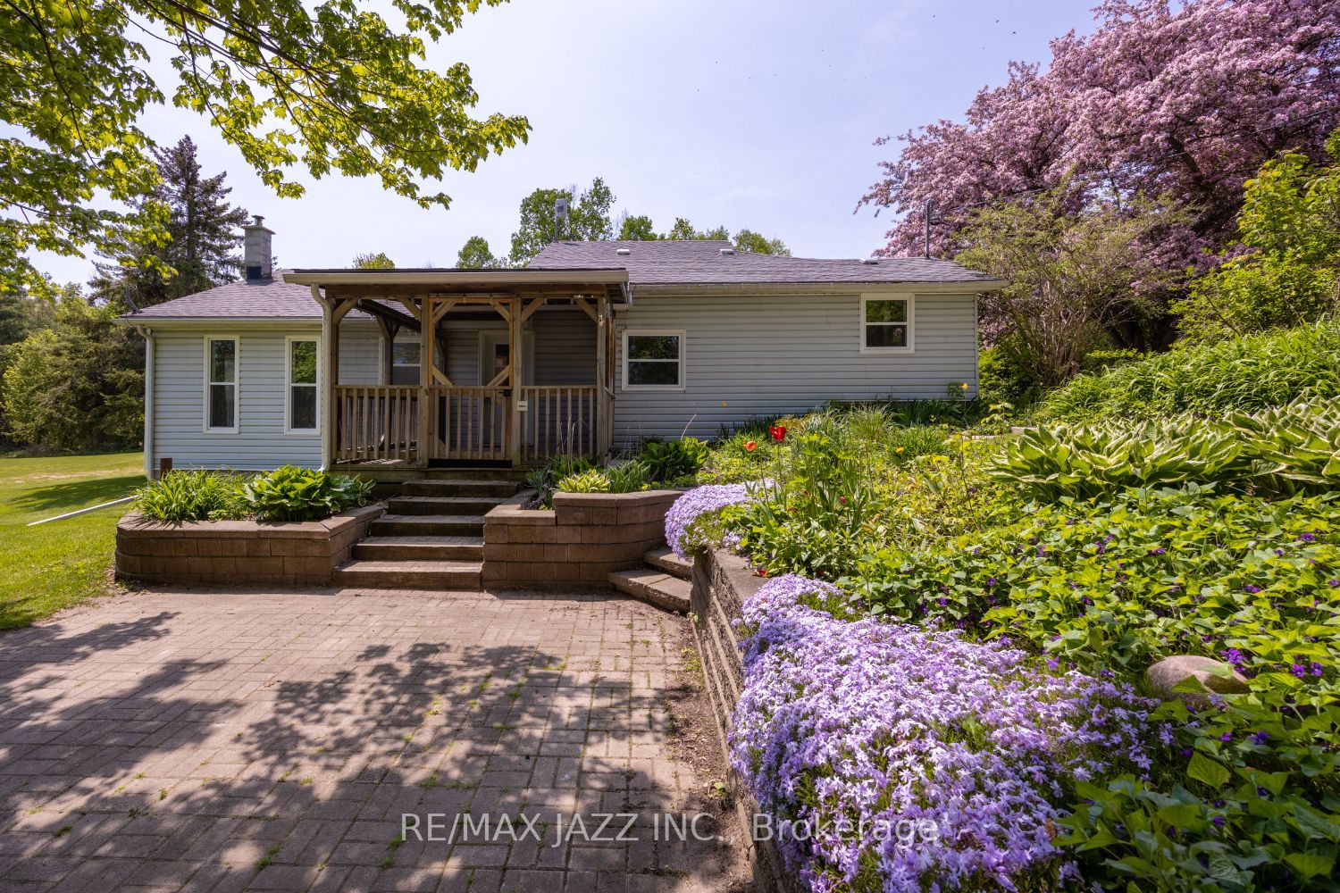 Listing X6038288 - Large Photo # 2