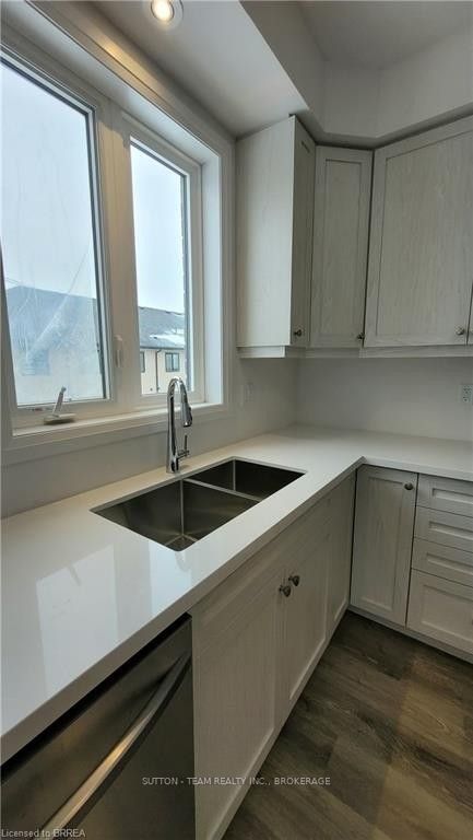 Listing X6039091 - Large Photo # 7
