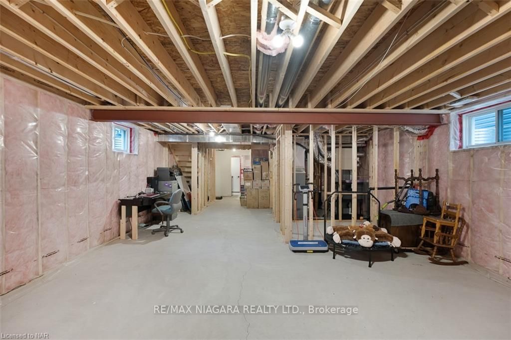 77 B Broadway Ave