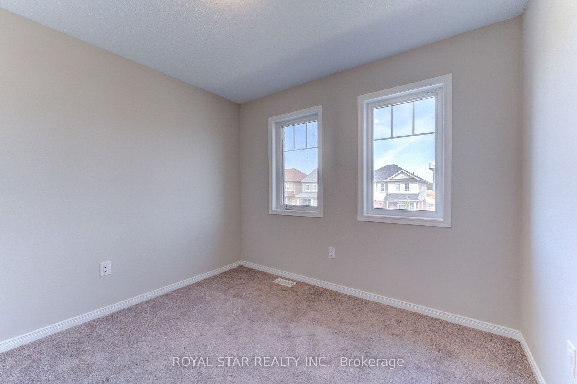 Listing X6039240 - Large Photo # 22