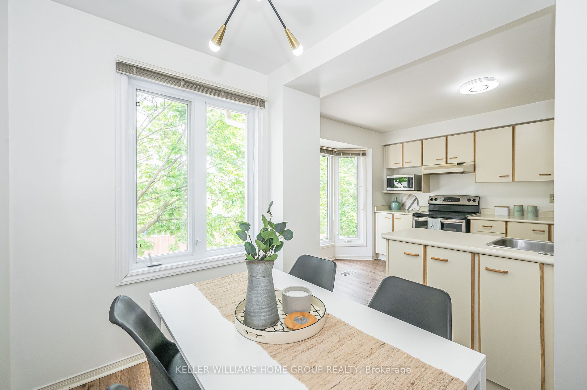 Listing X6039400 - Large Photo # 18