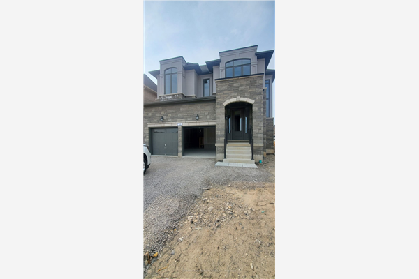 708 Knights Lane, Woodstock