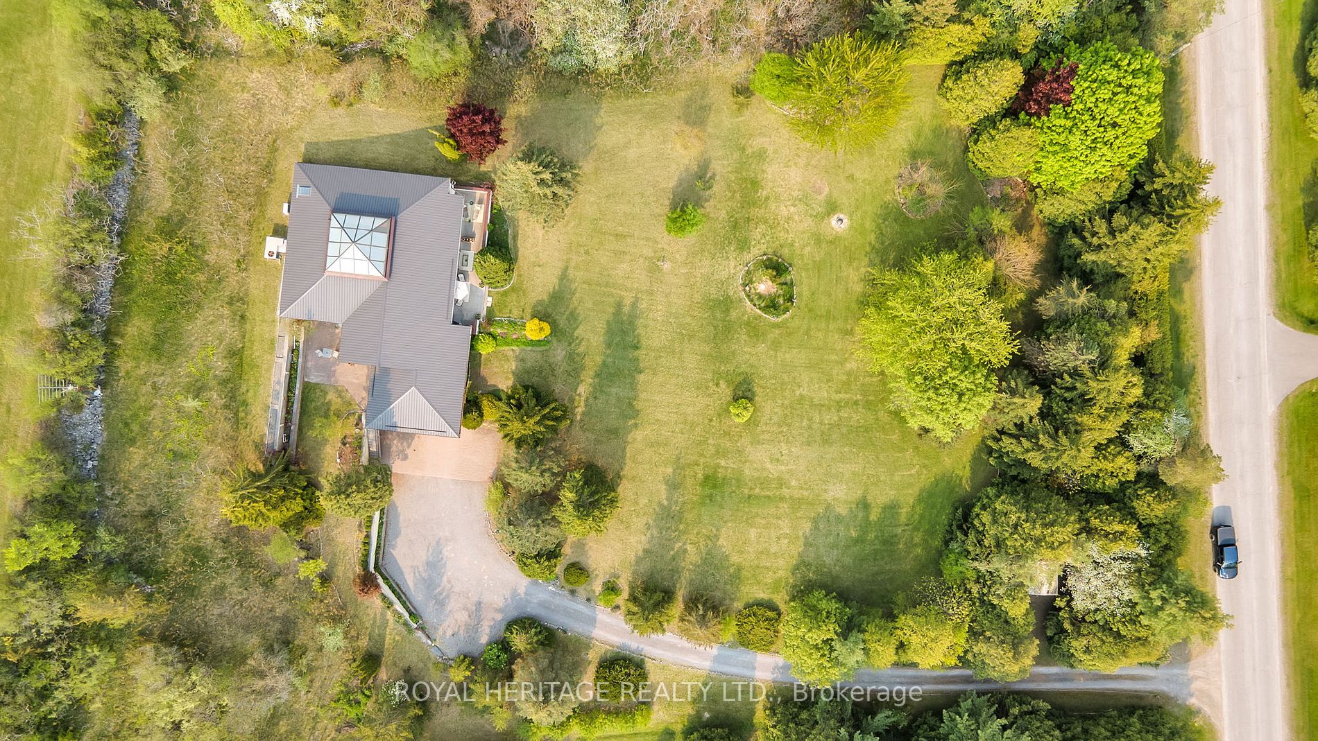 Listing X6040020 - Large Photo # 37