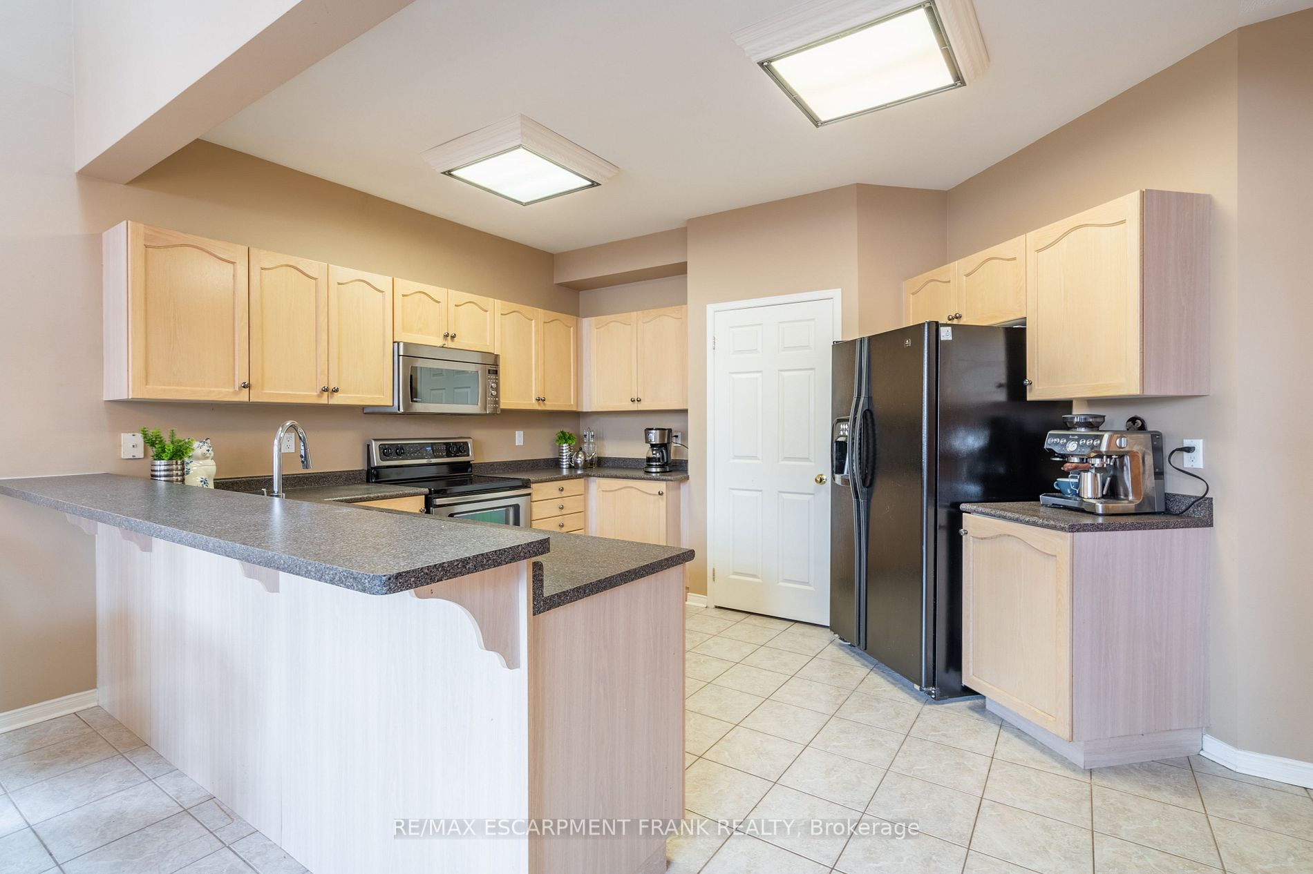 162 Morwick Dr