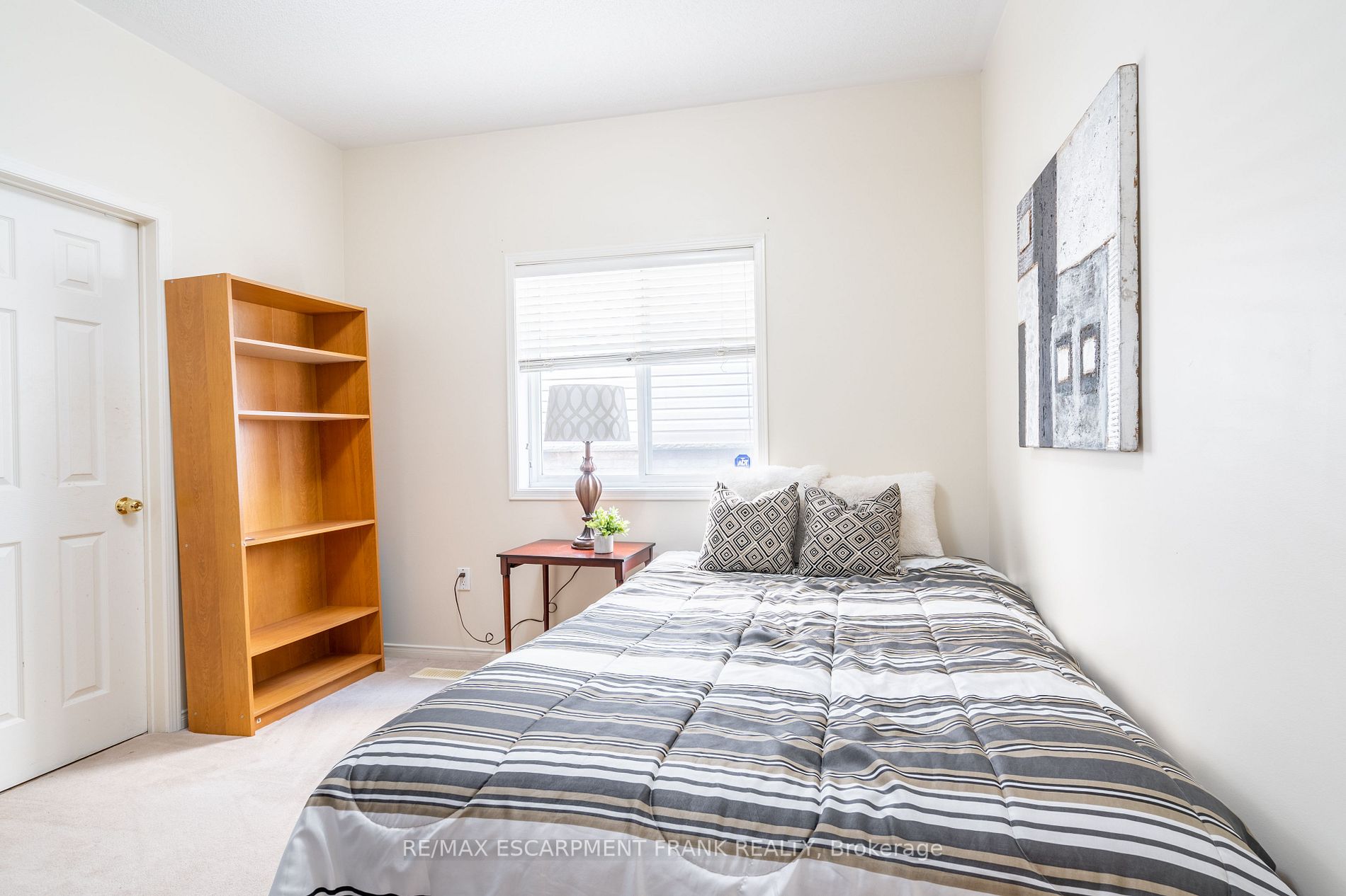 162 Morwick Dr