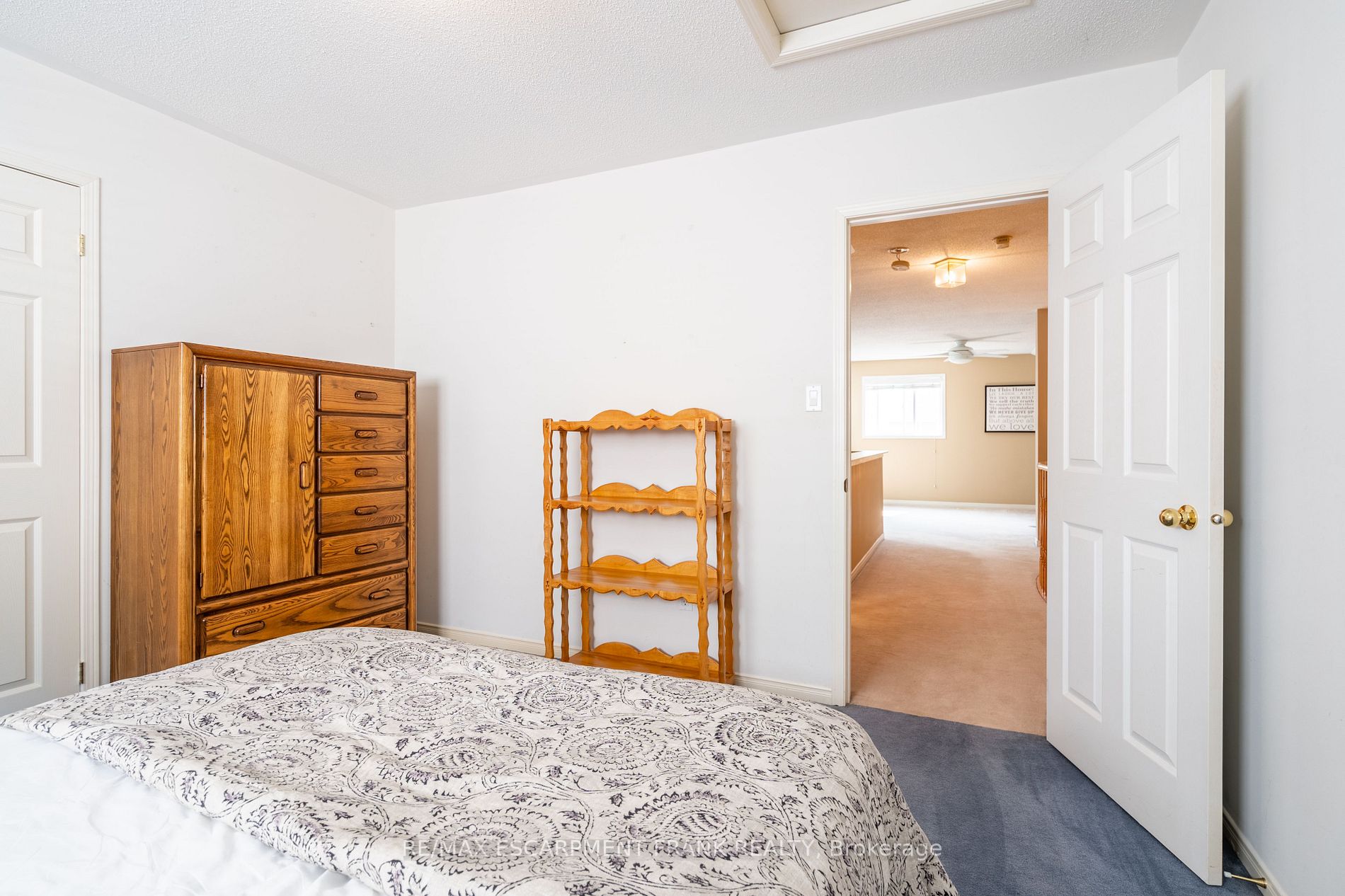 162 Morwick Dr
