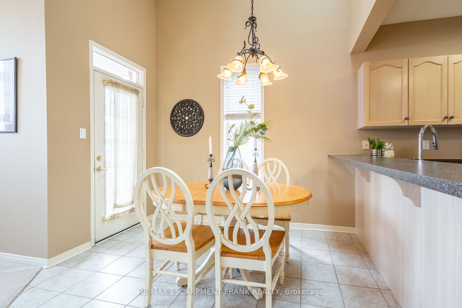 162 Morwick Dr