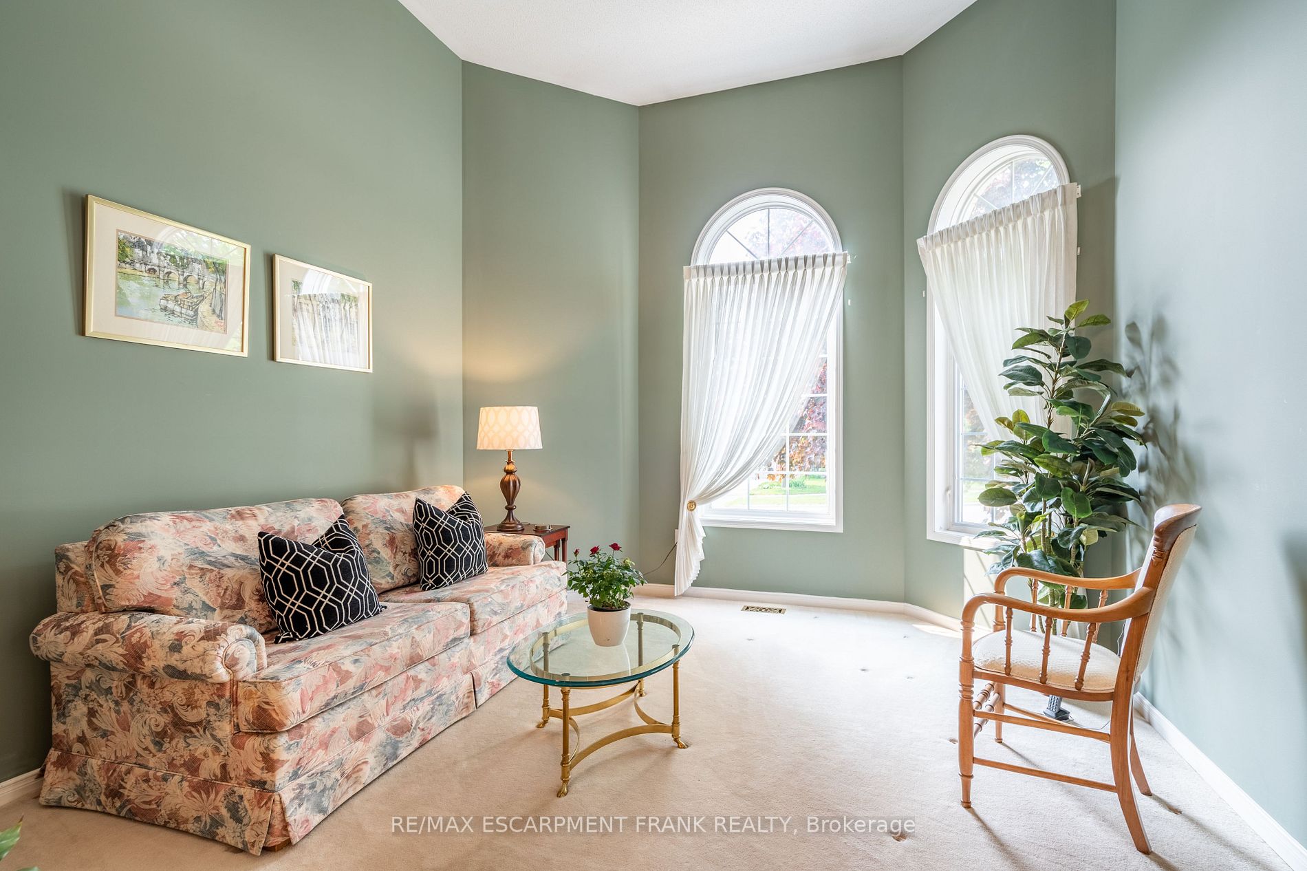 162 Morwick Dr