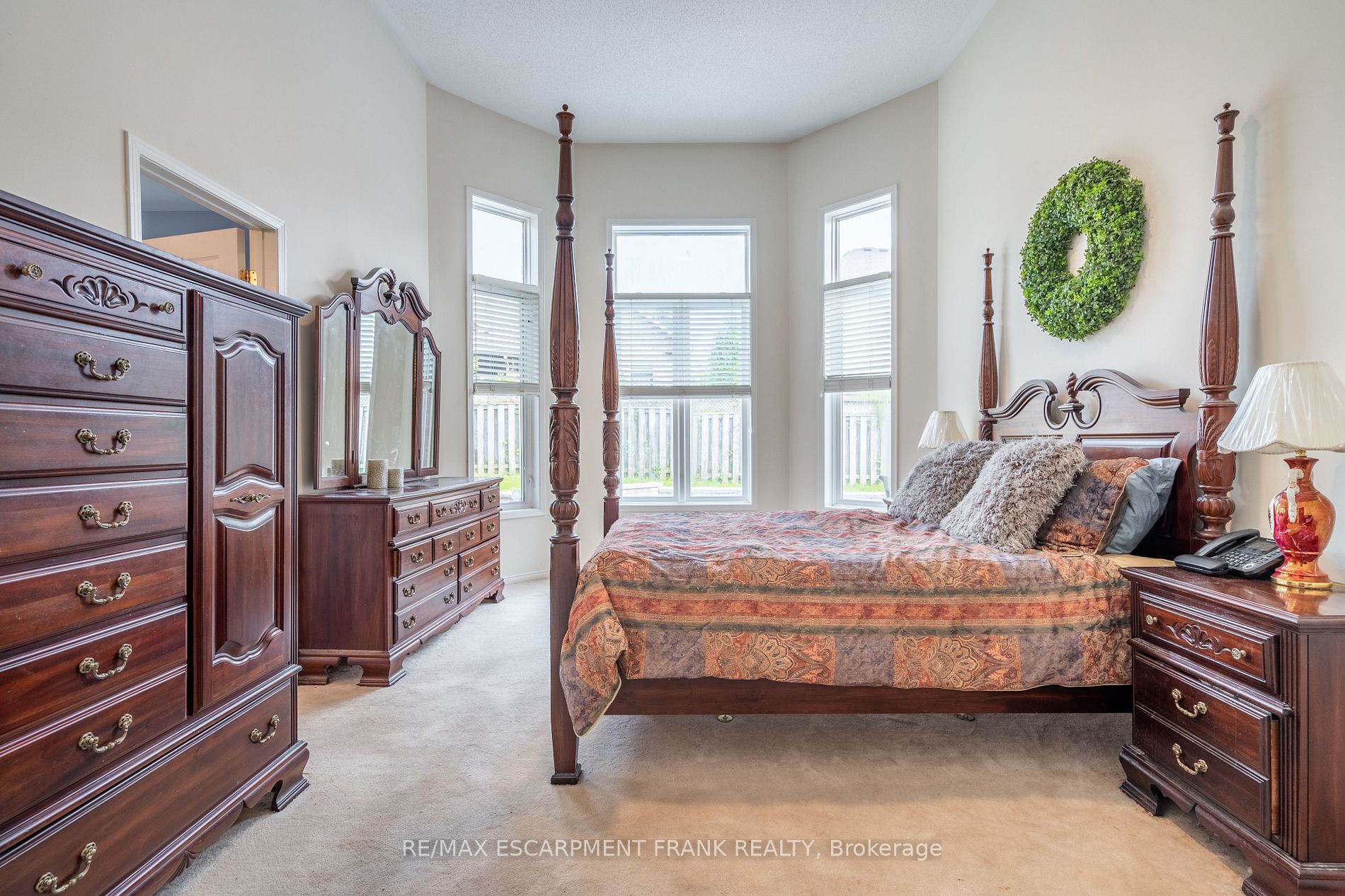 162 Morwick Dr