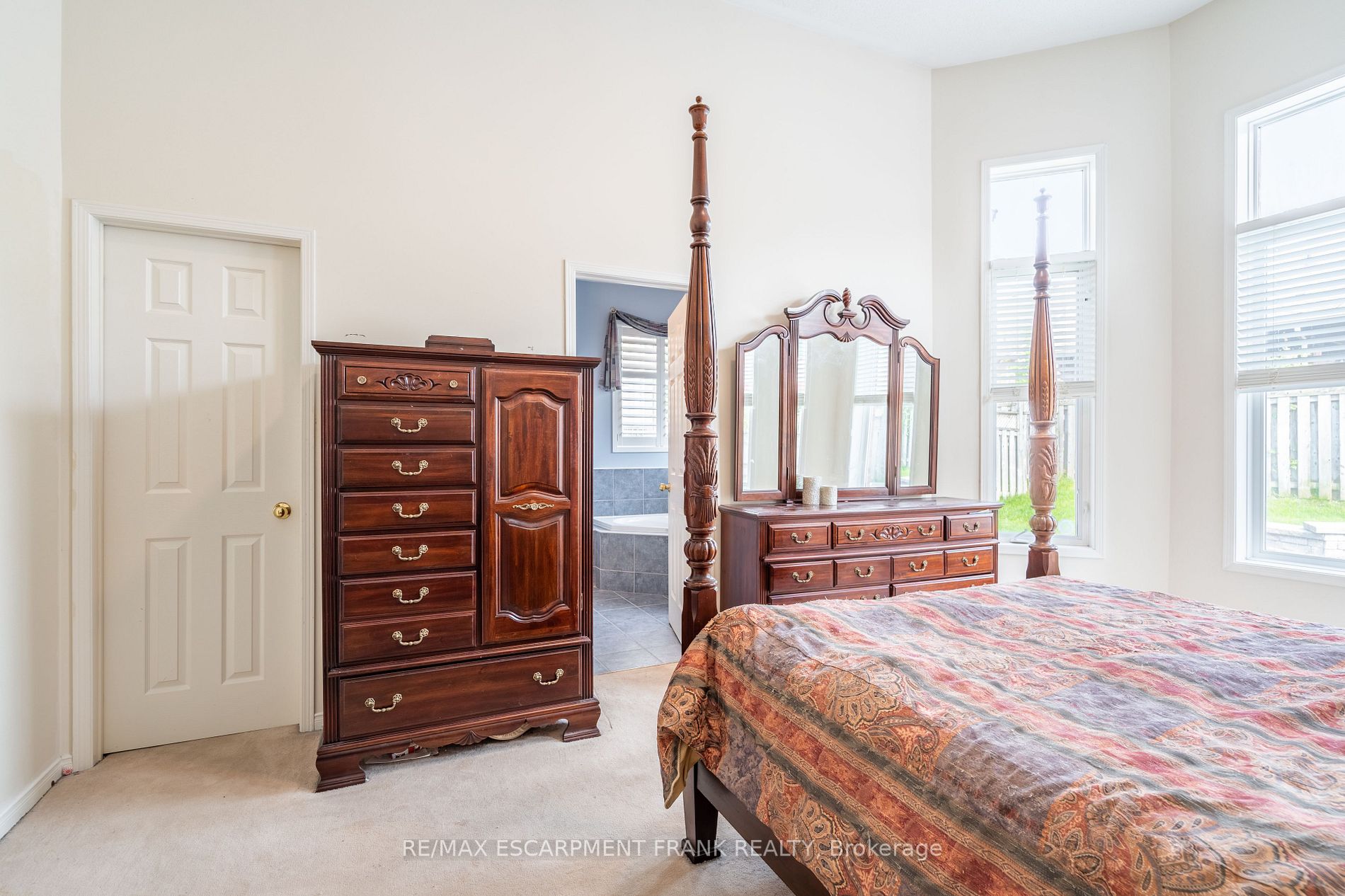 162 Morwick Dr