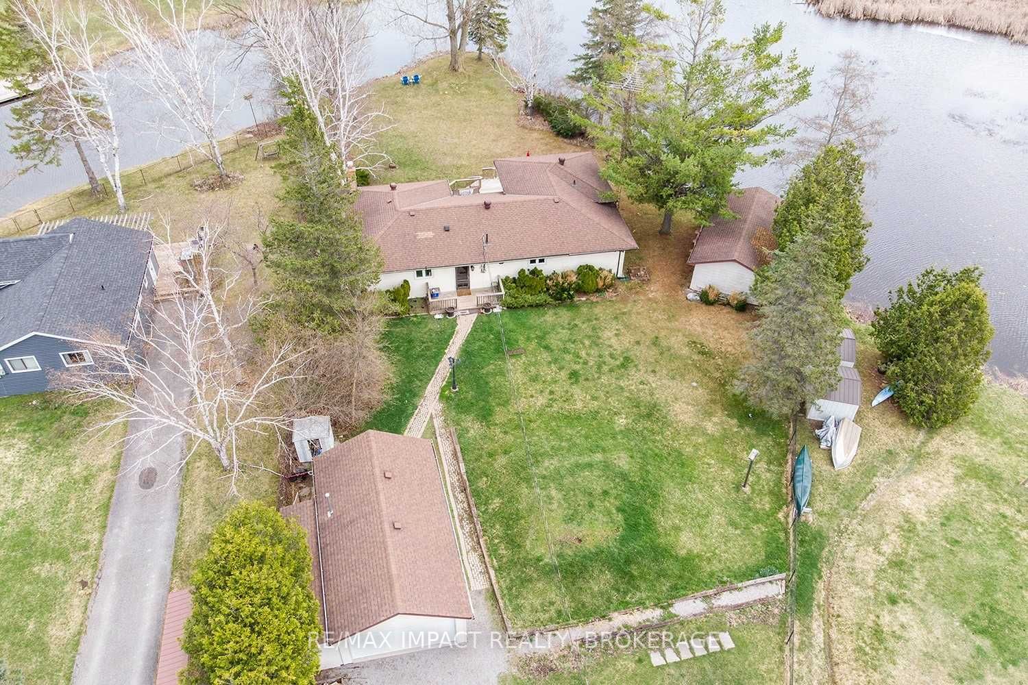32 Totten Drive