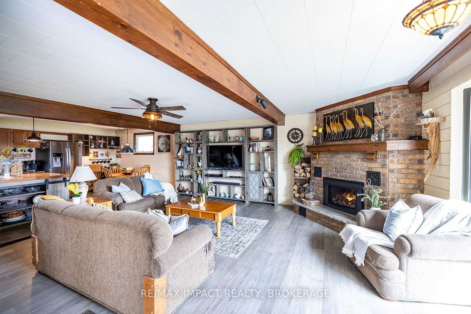 32 Totten Drive