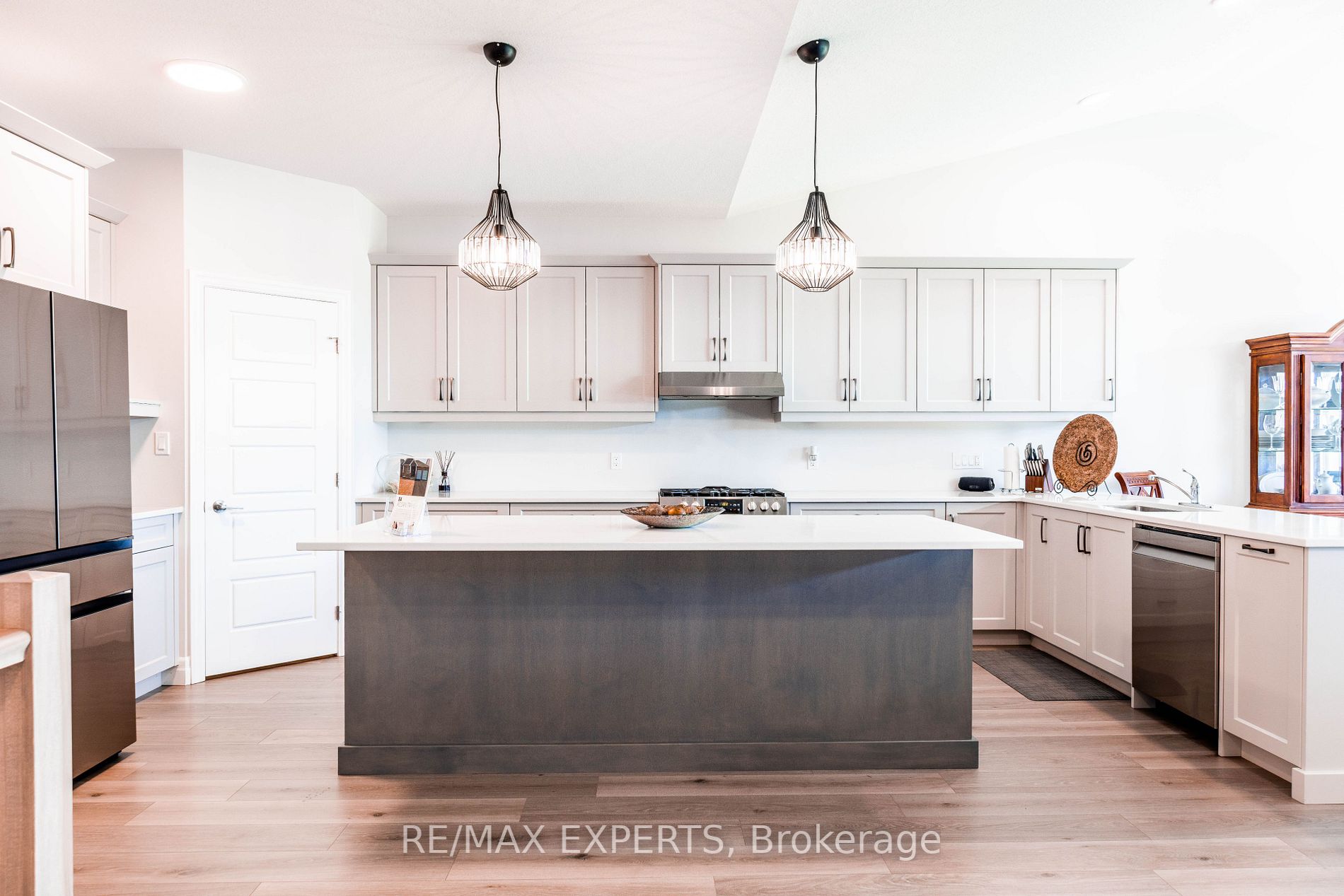 Listing X6040628 - Large Photo # 5