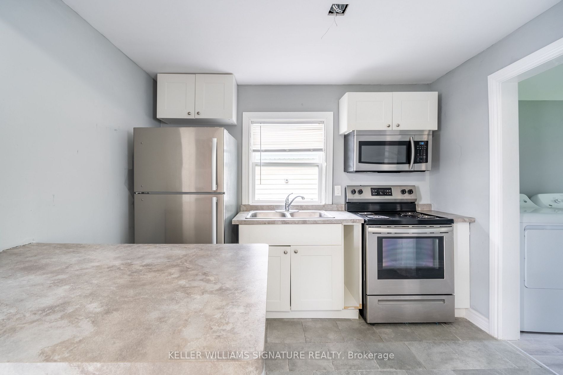Listing X6041500 - Large Photo # 7